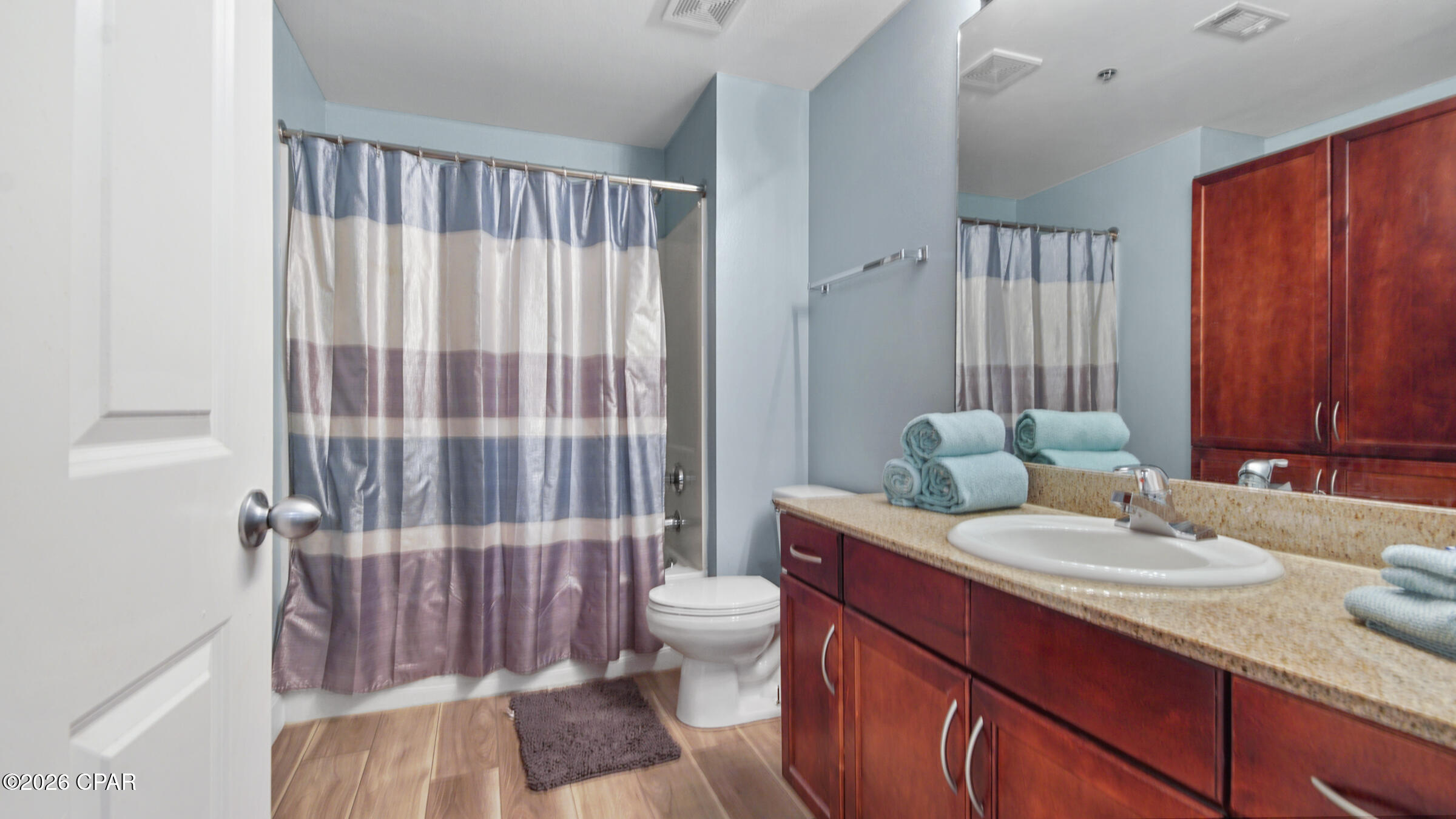 Image 20 For 9902 Thomas Drive 1834