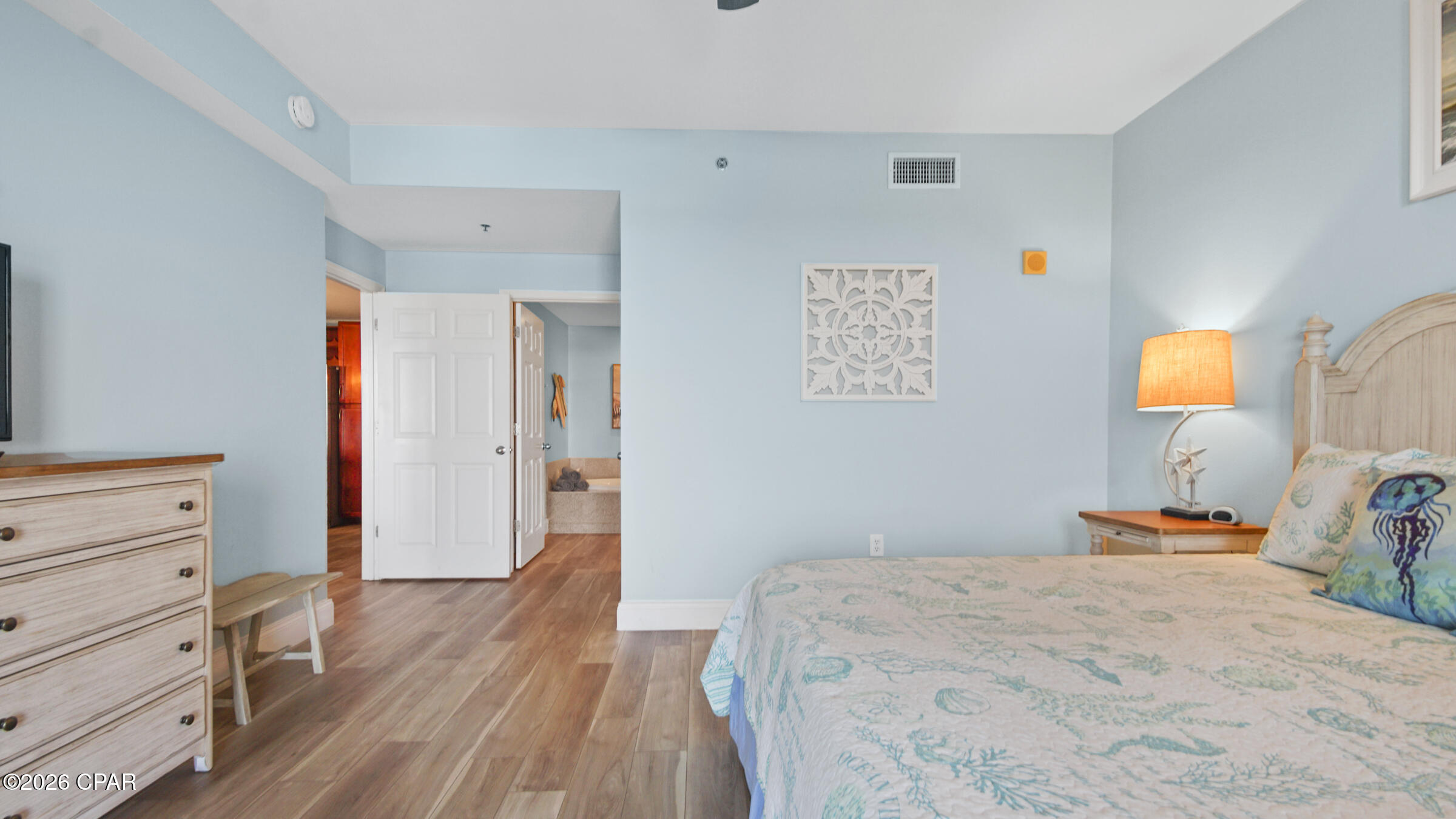 Image 22 For 9902 Thomas Drive 1834