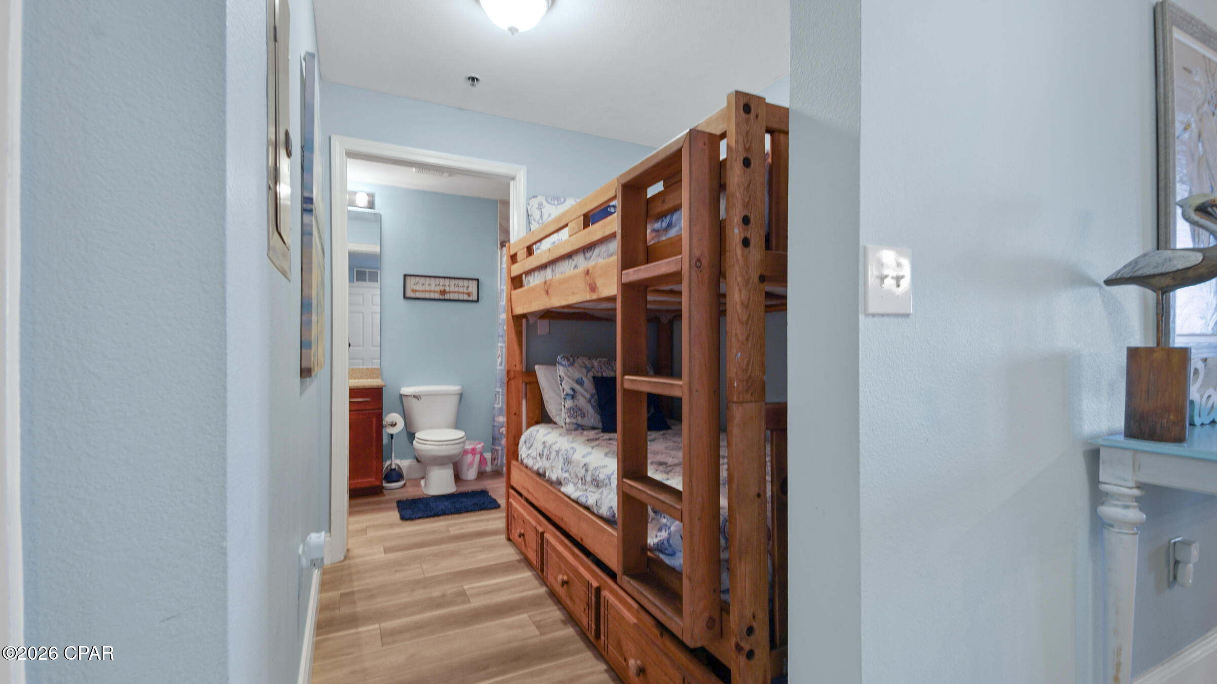 Image 23 For 9902 Thomas Drive 1834