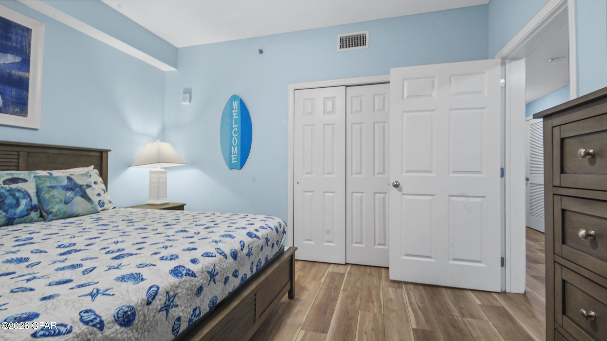 Image 7 For 9902 Thomas Drive 1834