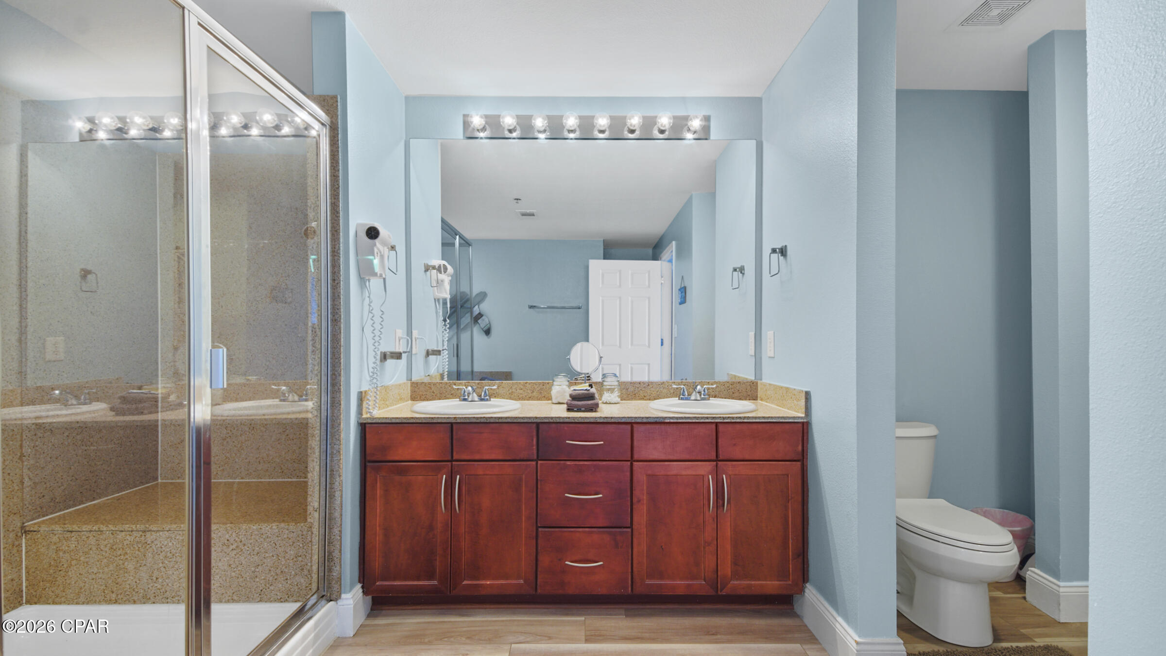Image 9 For 9902 Thomas Drive 1834