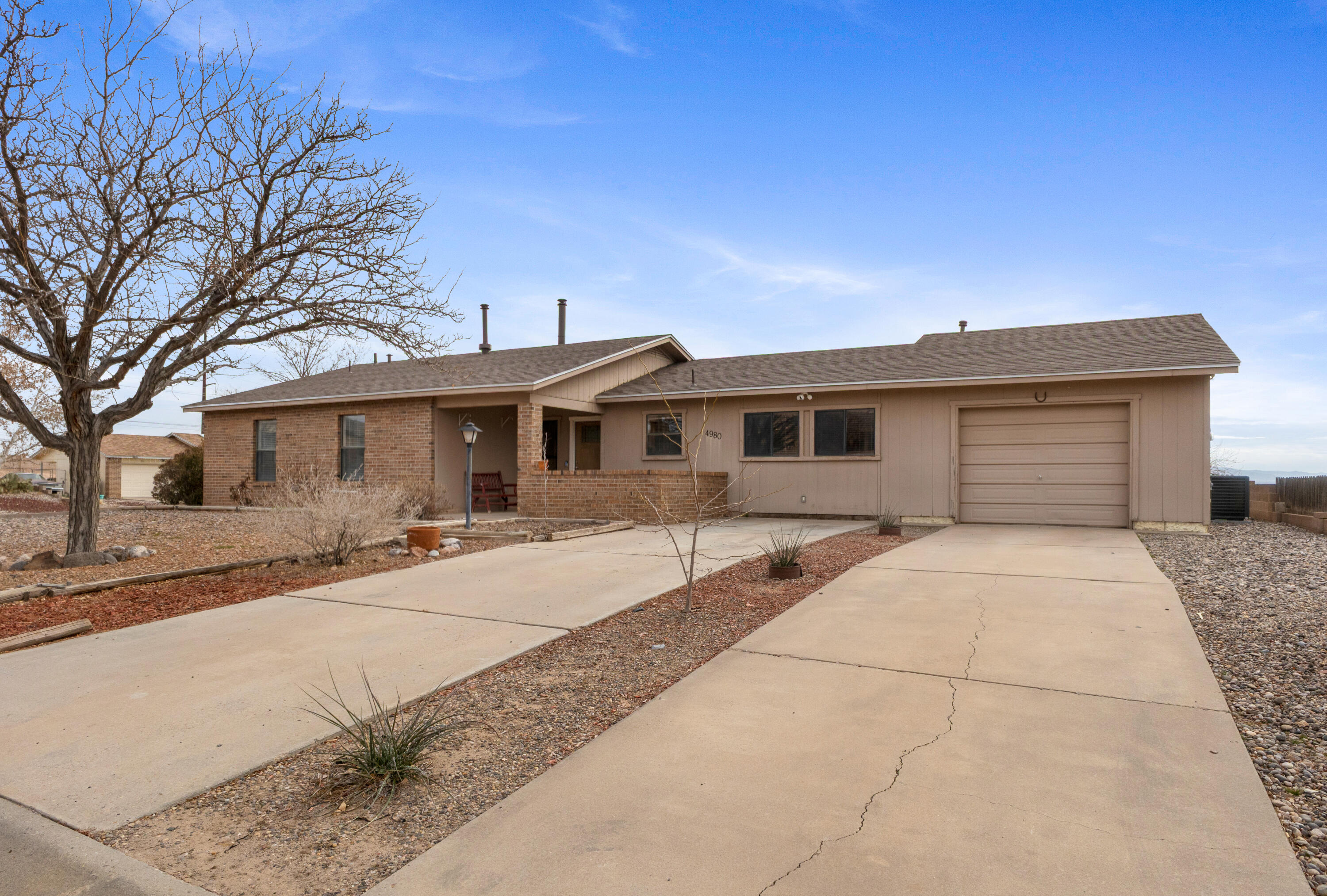 4980 Zirconia Drive, Rio Rancho NM 87124
