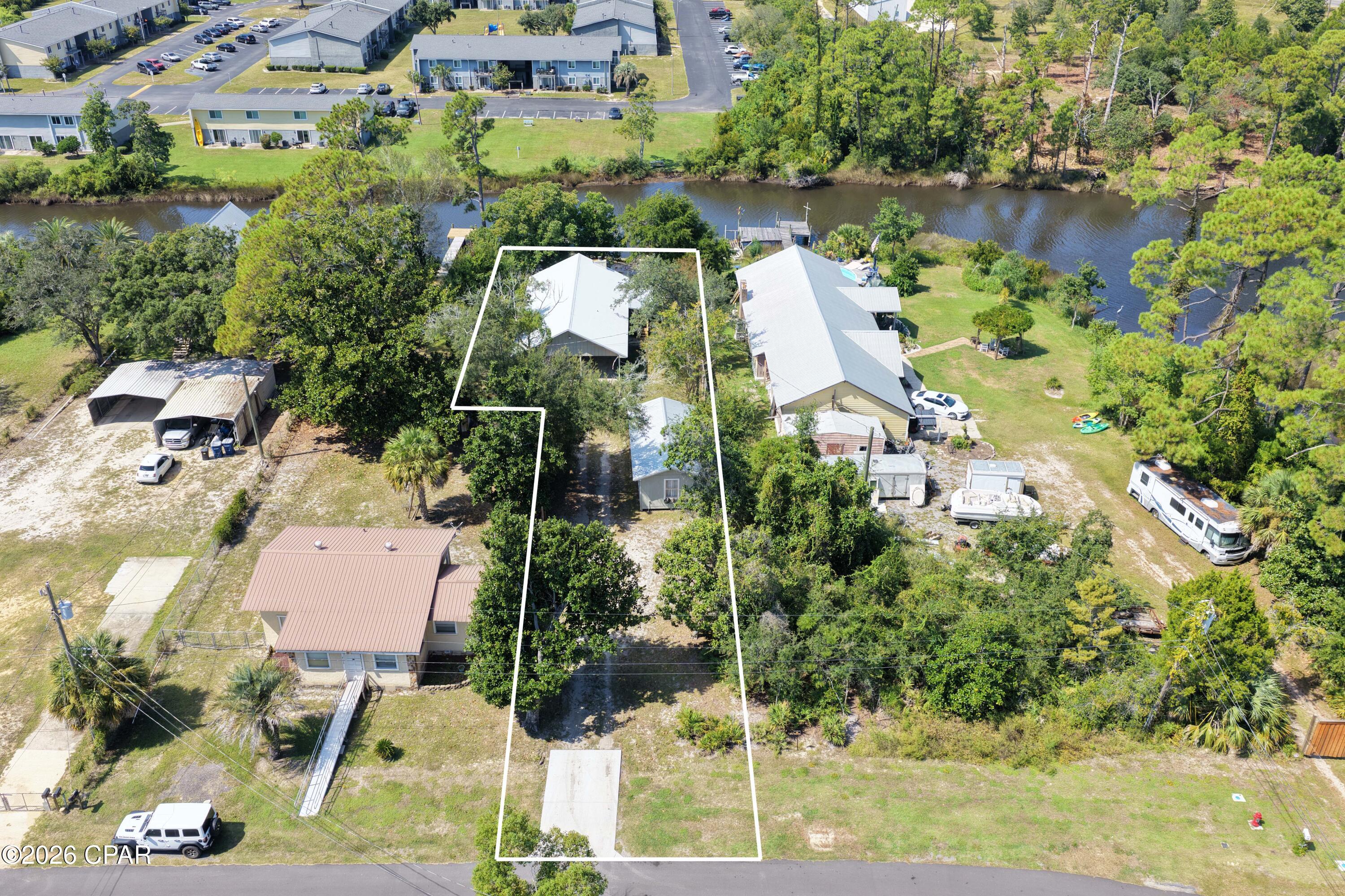 Image 39 For 2115 High Avenue