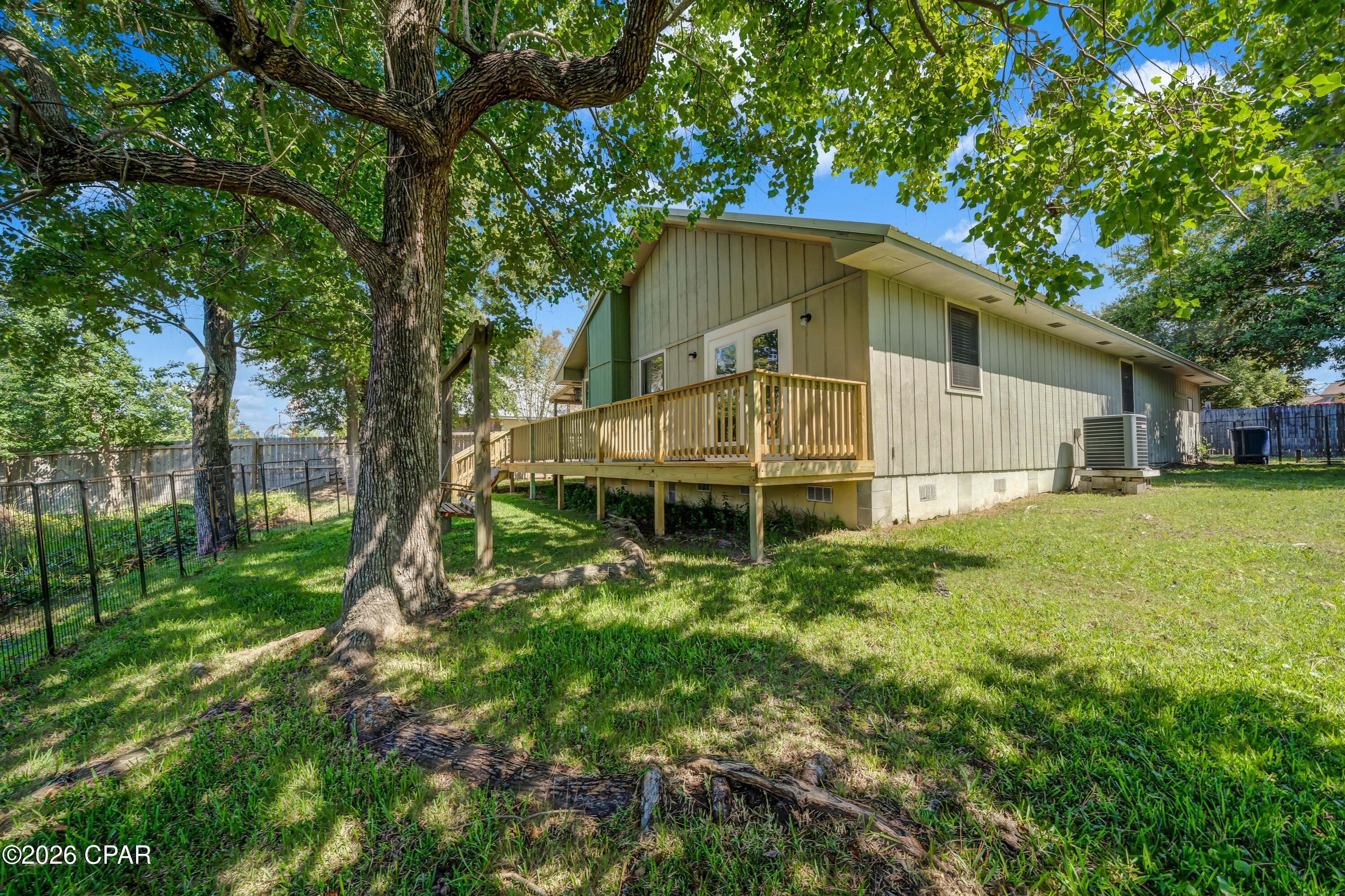 Image 8 For 2115 High Avenue