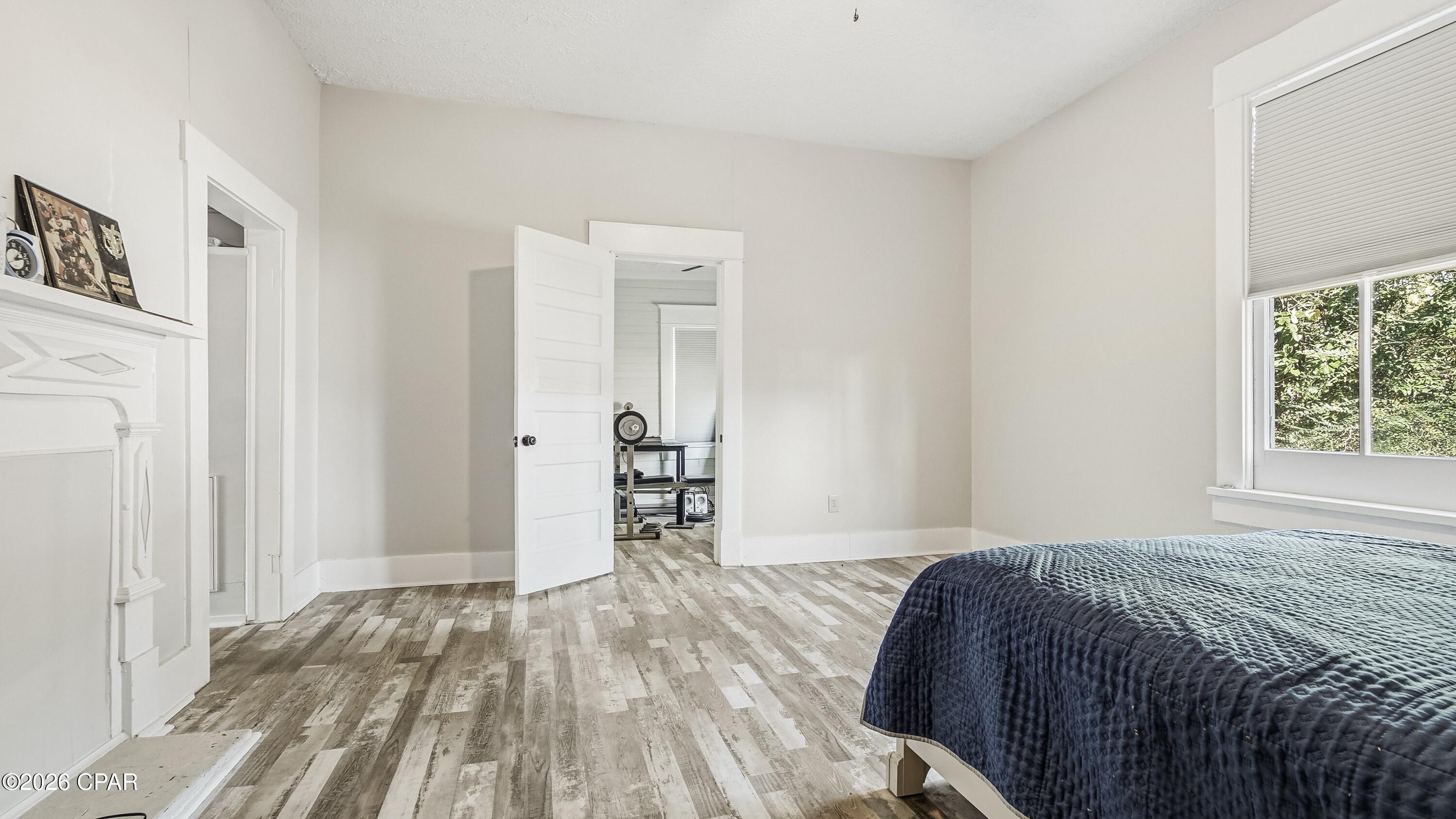 Image 17 For 4404 Broad Street