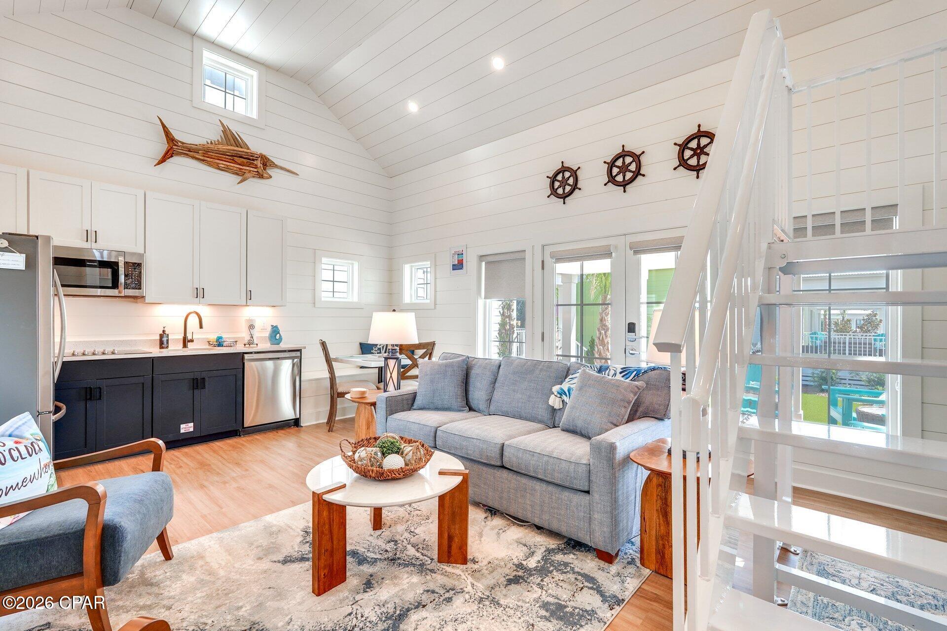 Listing photo id 6 for 140 Paradise Found Circle 32