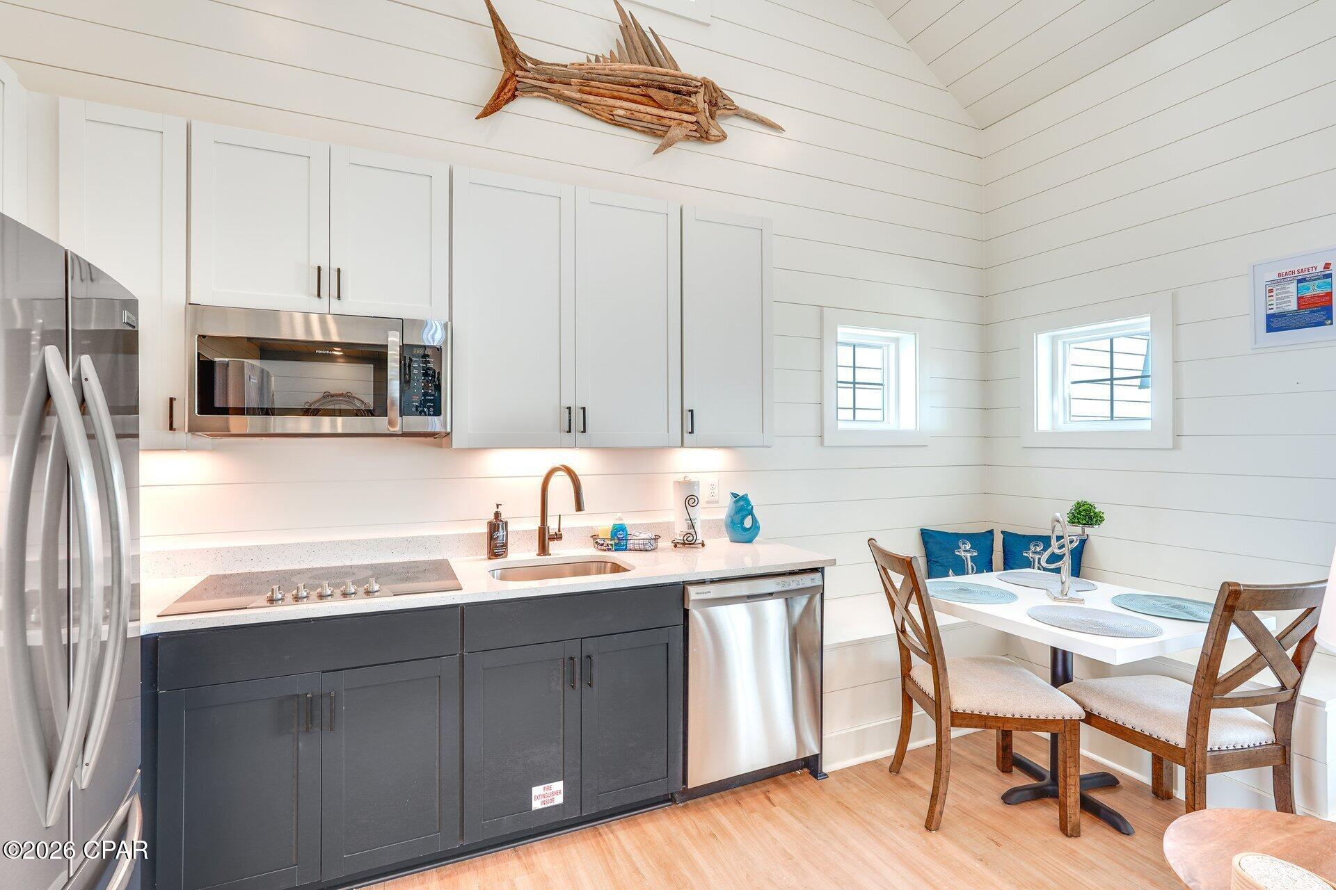 Image 7 For 140 Paradise Found Circle 32