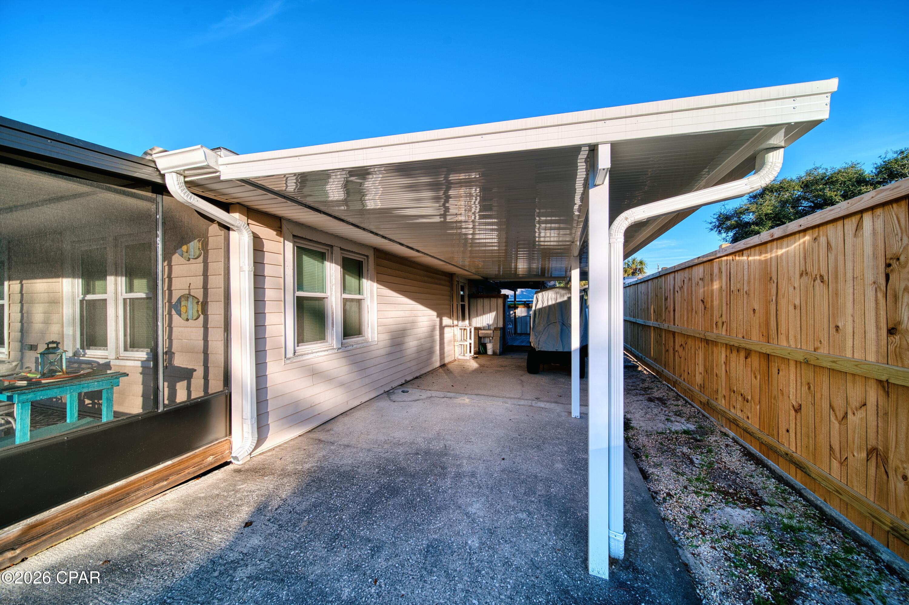 Image 30 For 209 Wells Street