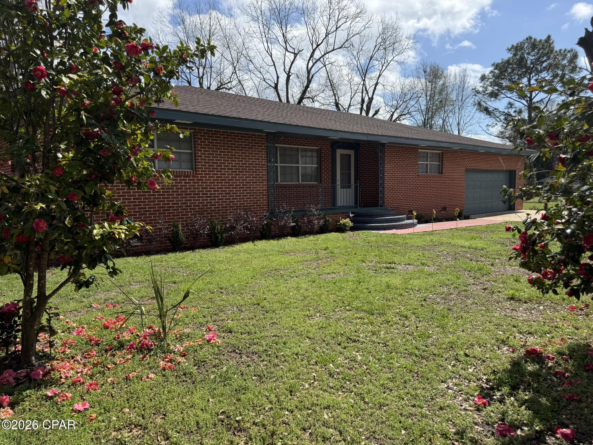 Details for 1021 8th Avenue, Graceville, FL 32440