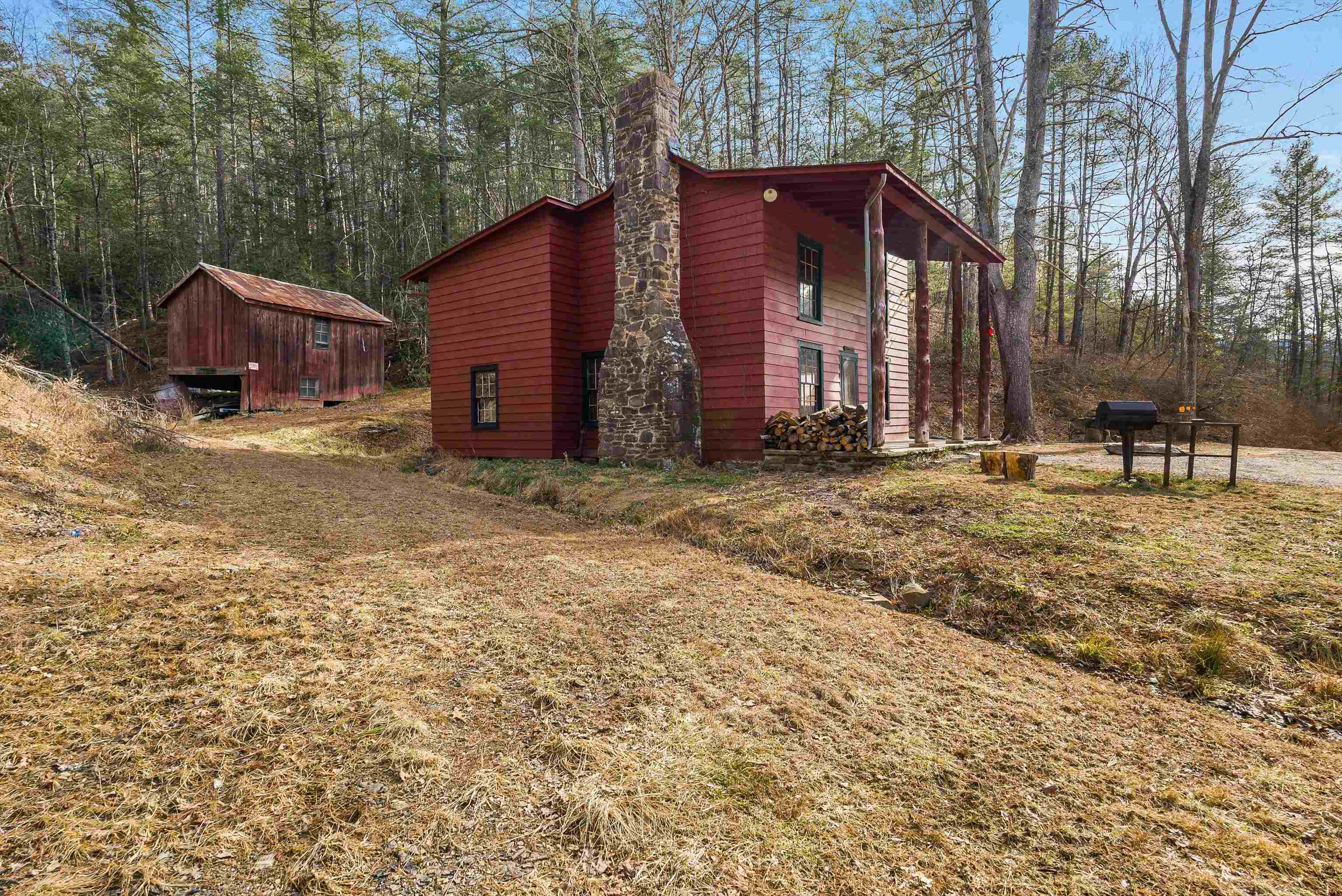 595 Deerfield Valley Rd