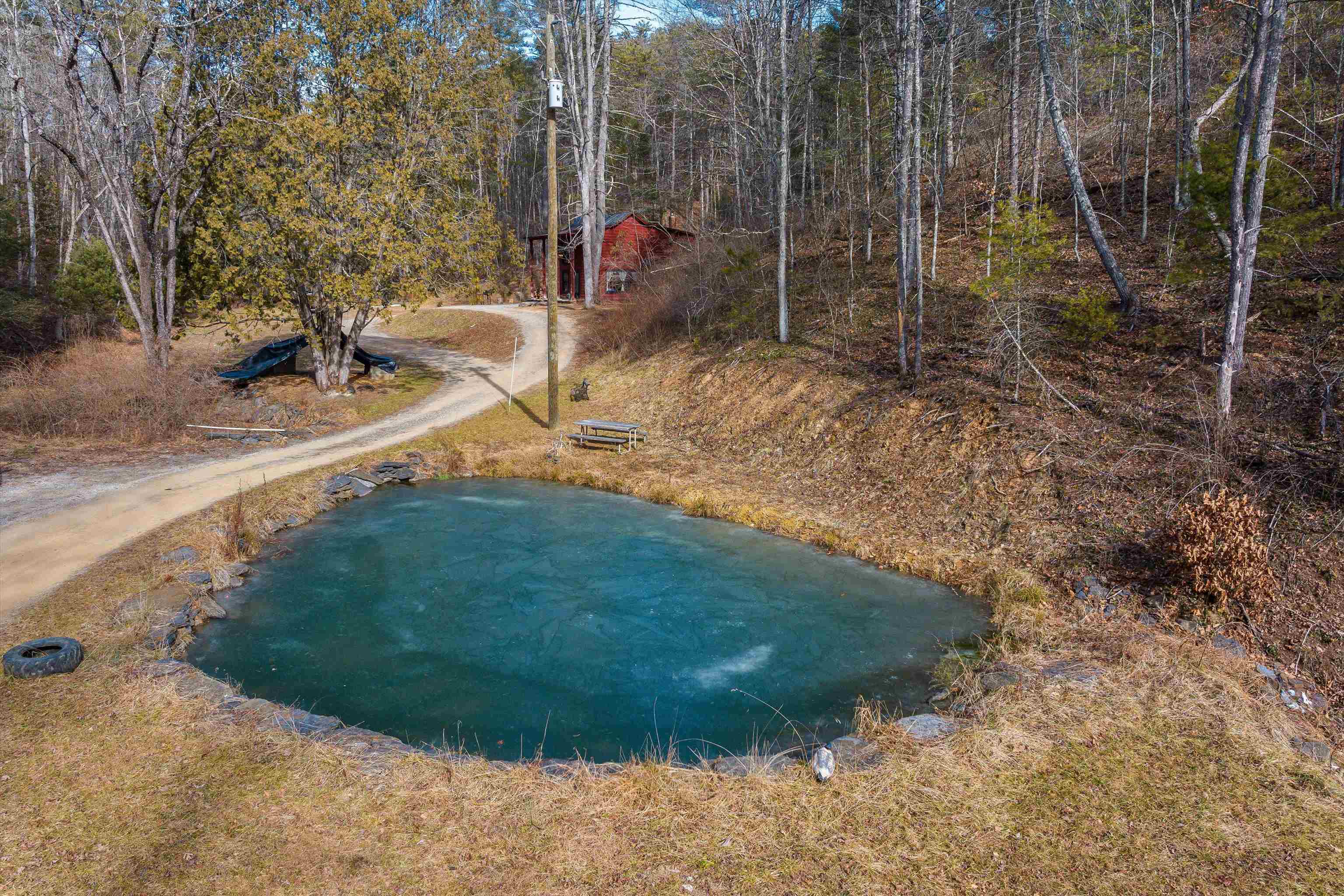 595 Deerfield Valley Rd