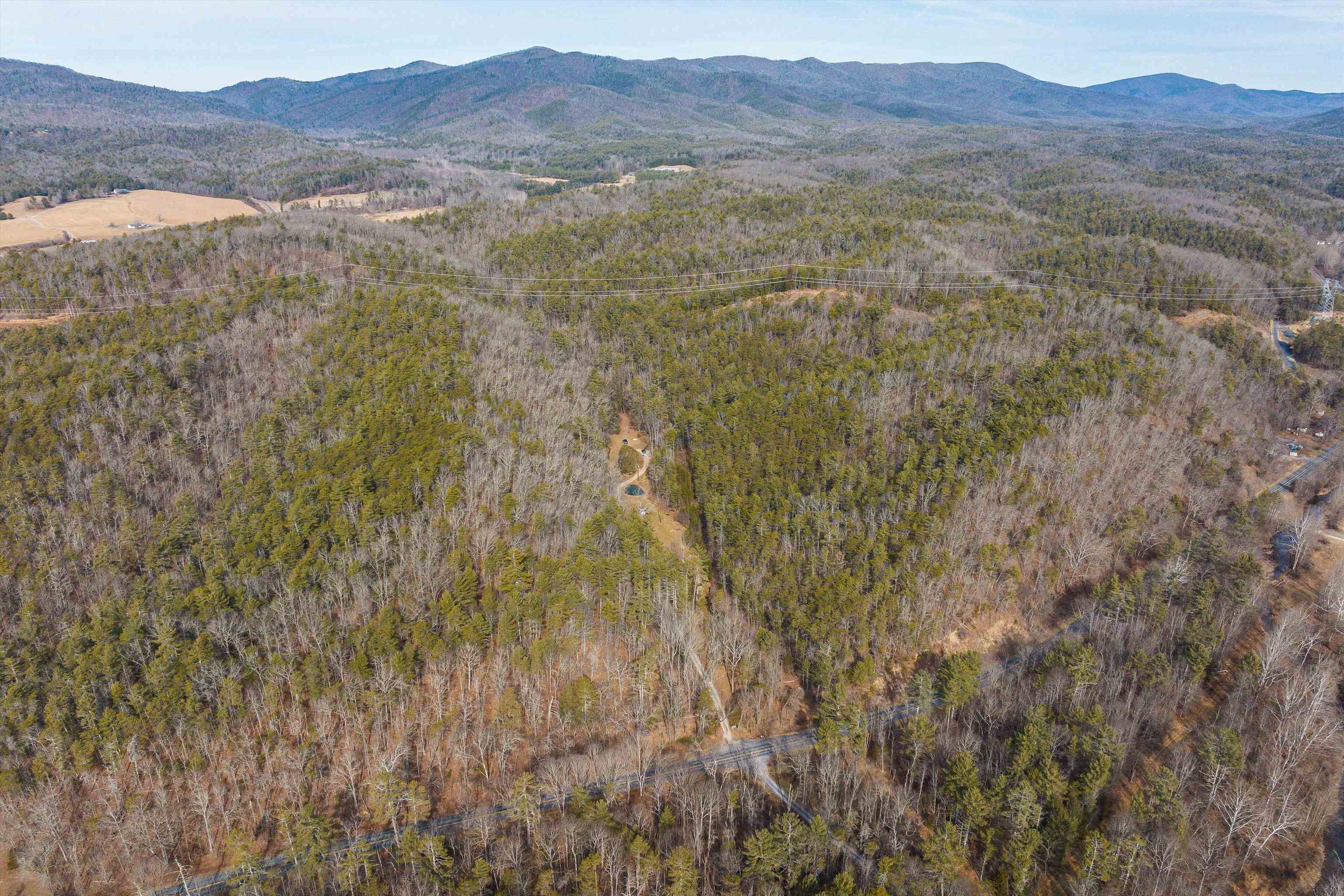 595 Deerfield Valley Rd