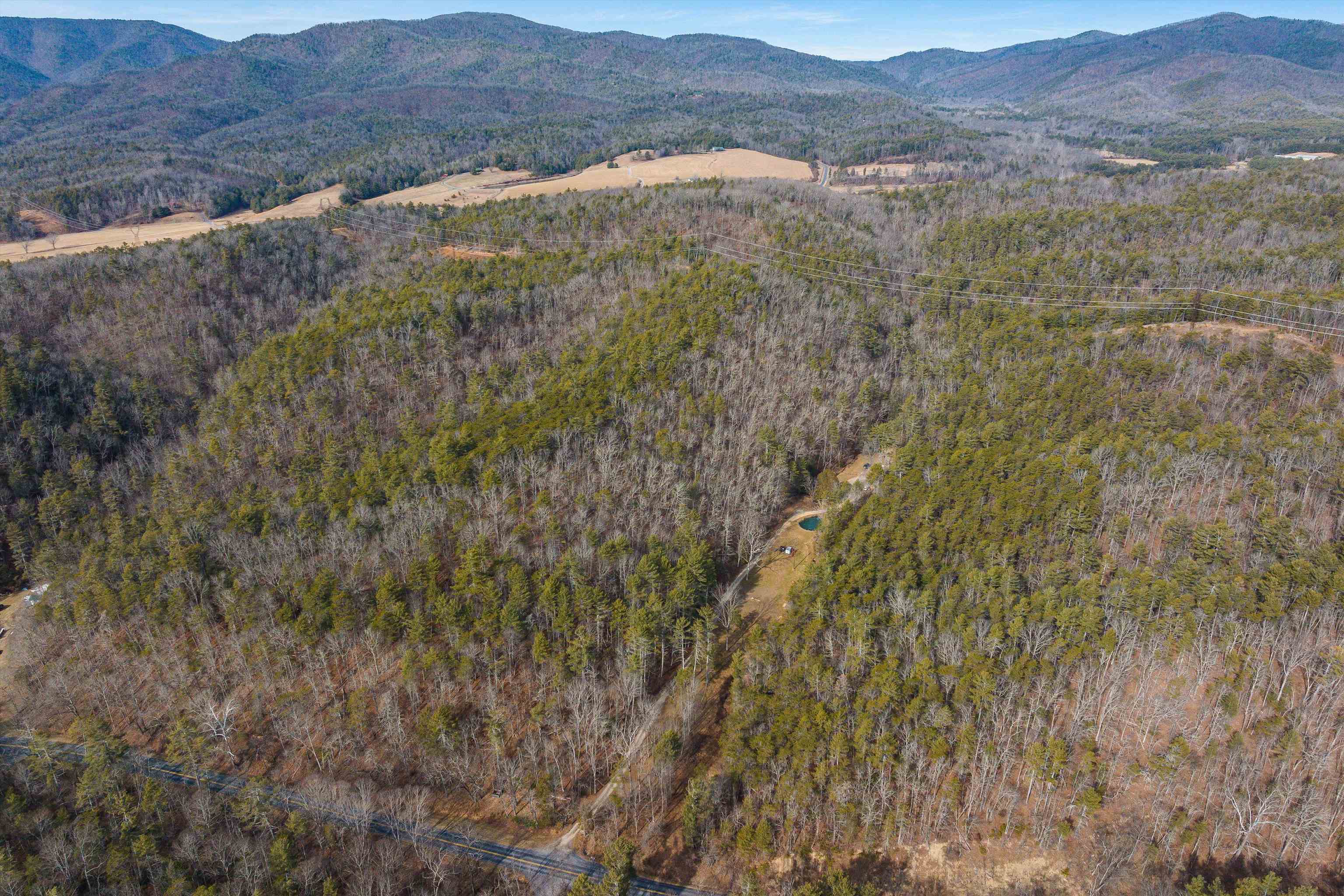 595 Deerfield Valley Rd