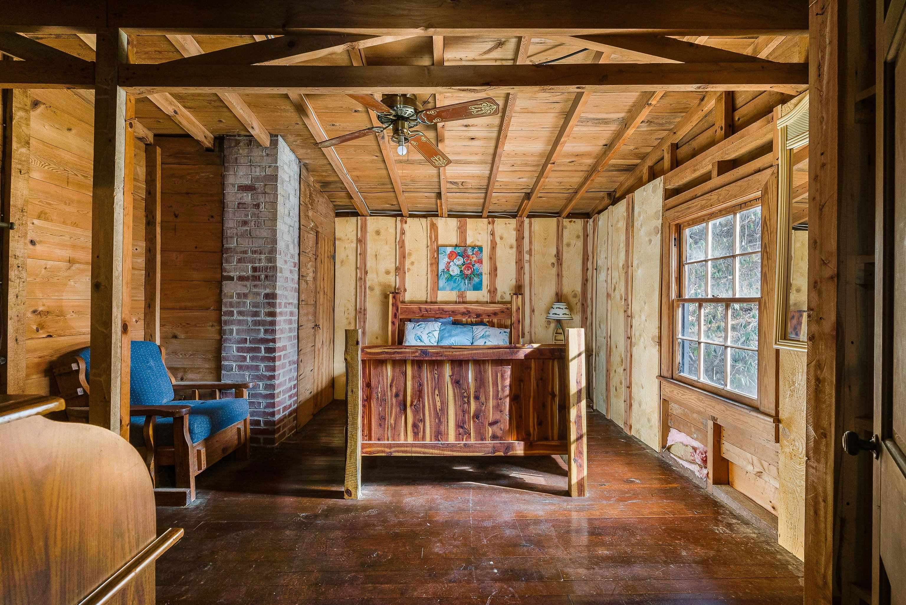 595 Deerfield Valley Rd