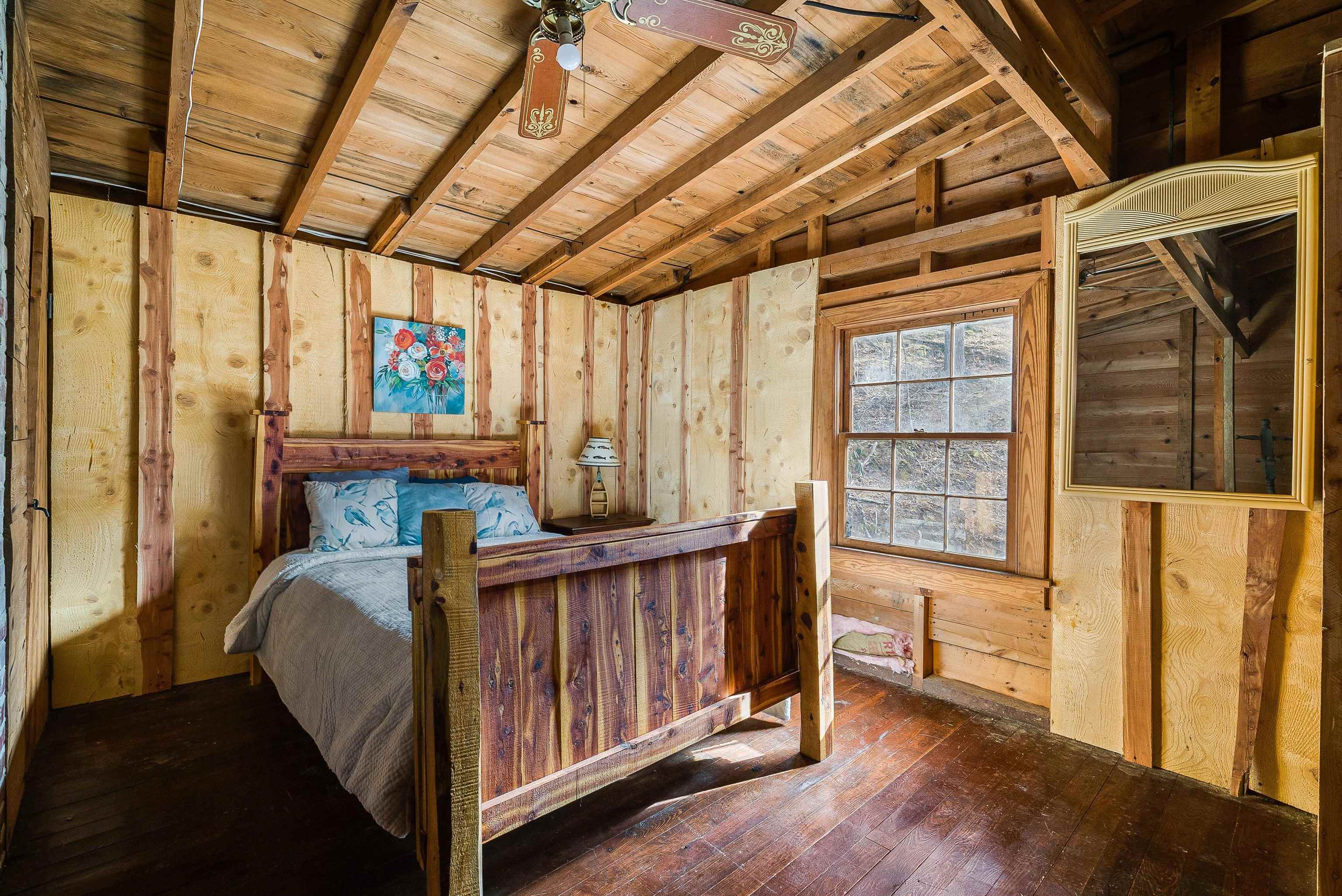 595 Deerfield Valley Rd