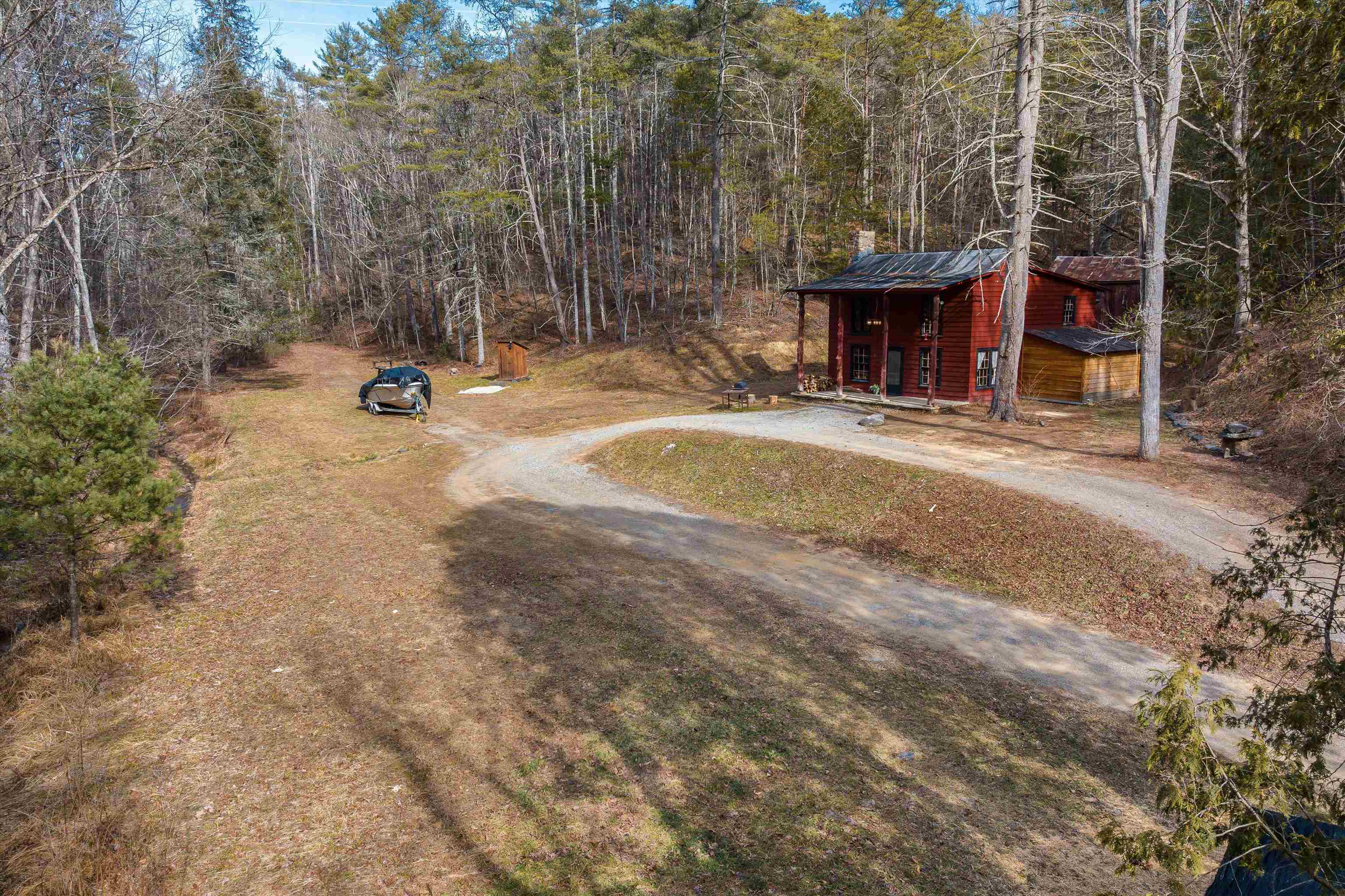 595 Deerfield Valley Rd