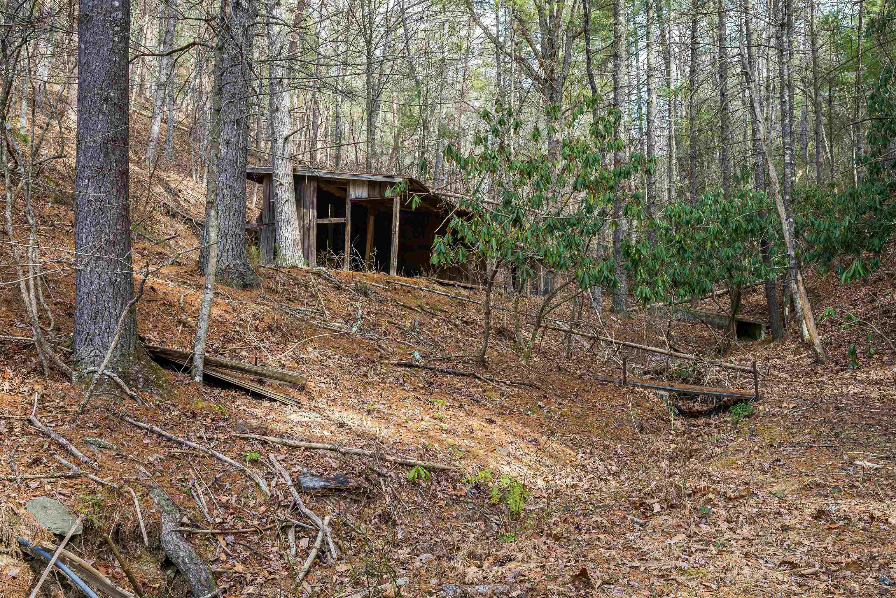 595 Deerfield Valley Rd