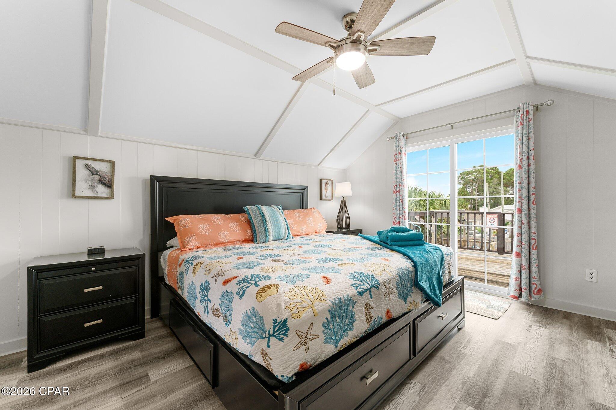 Image 39 For 5722 Pinetree Avenue