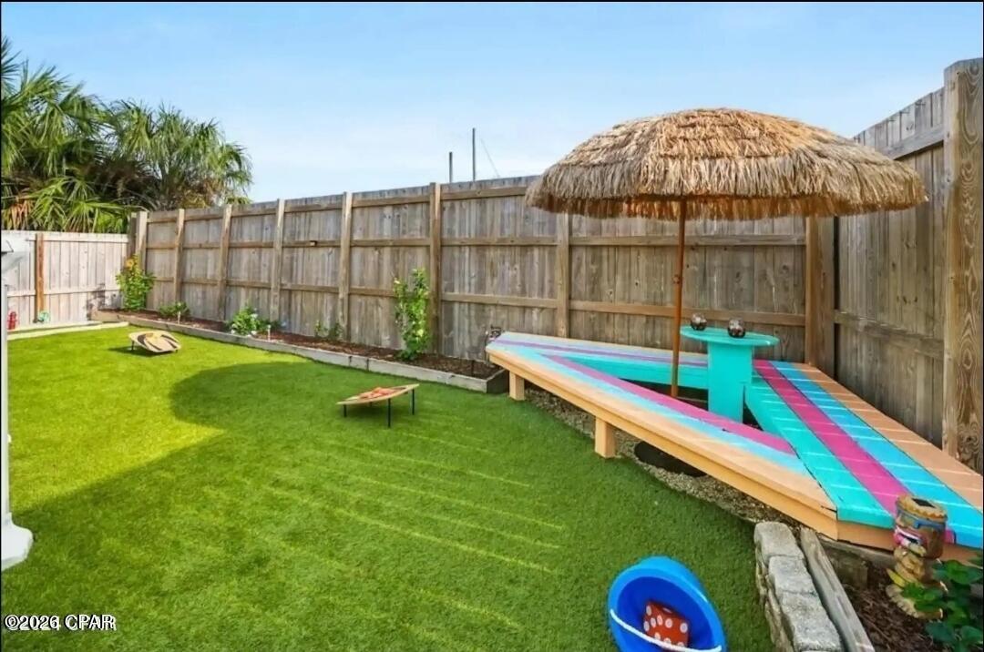 Image 4 For 5722 Pinetree Avenue