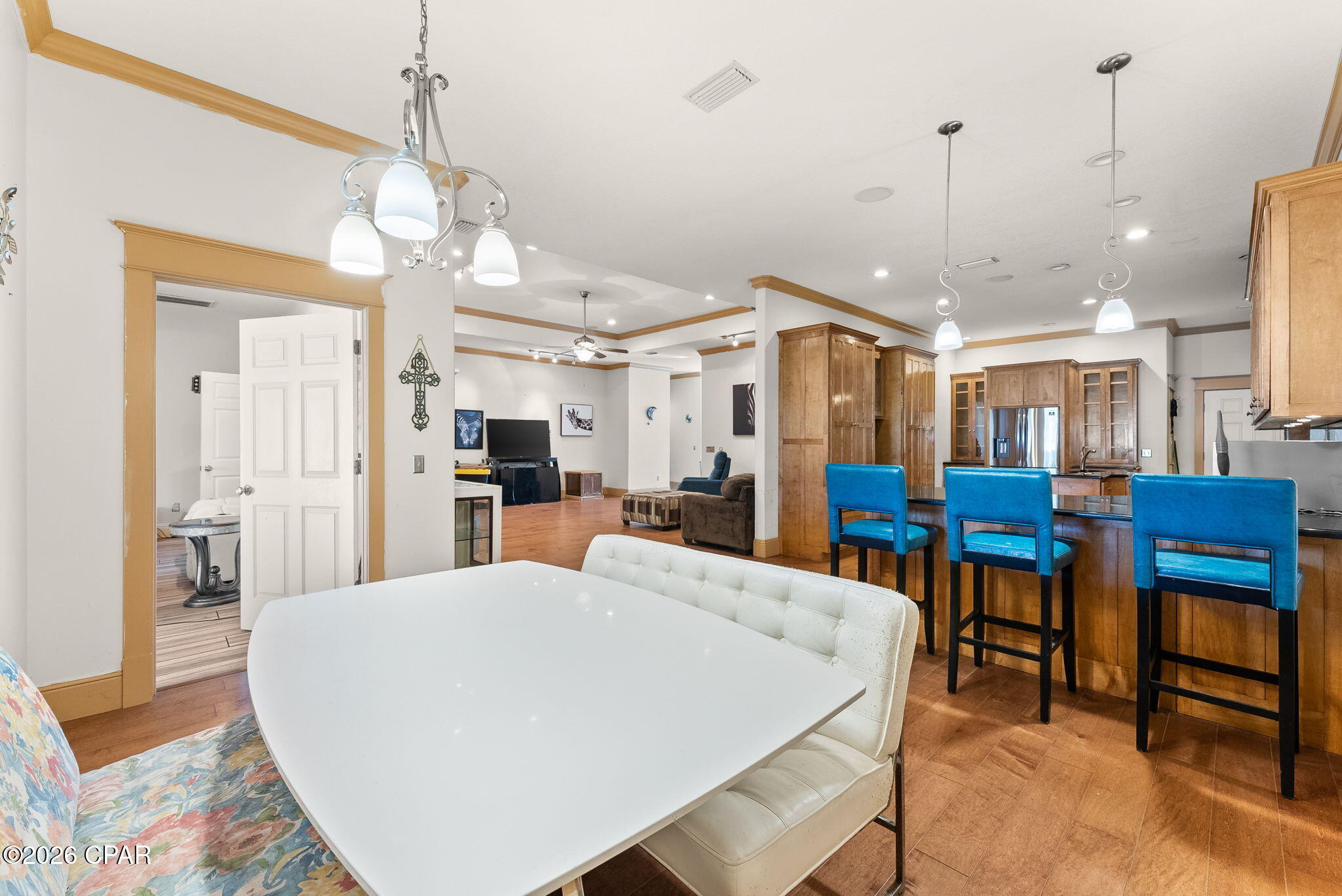 Image 13 For 101 White Oaks Boulevard