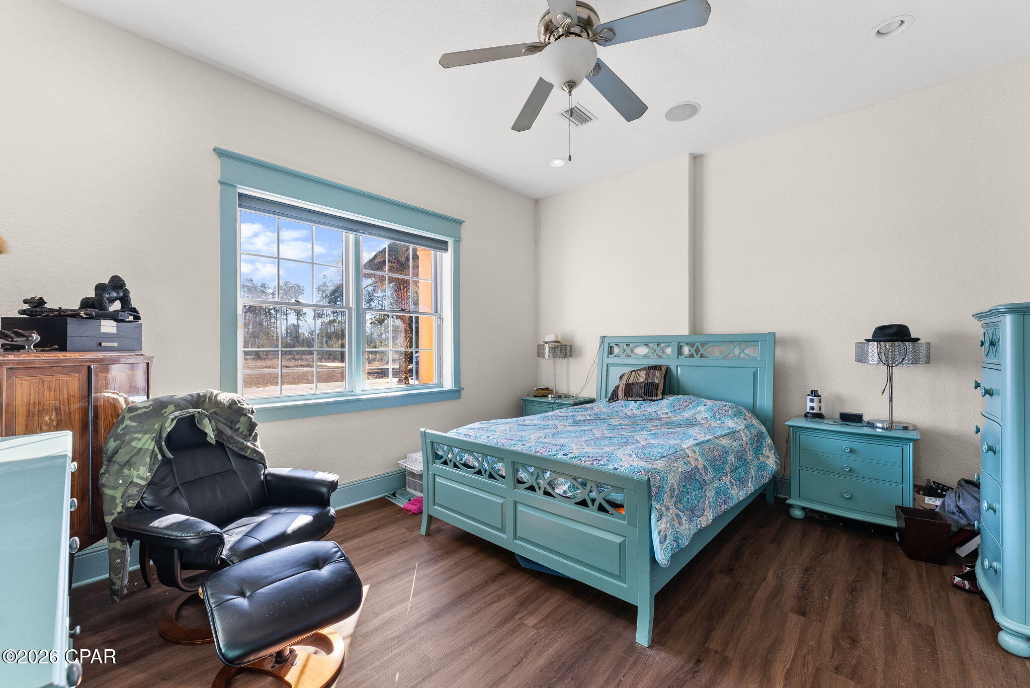 Image 30 For 101 White Oaks Boulevard