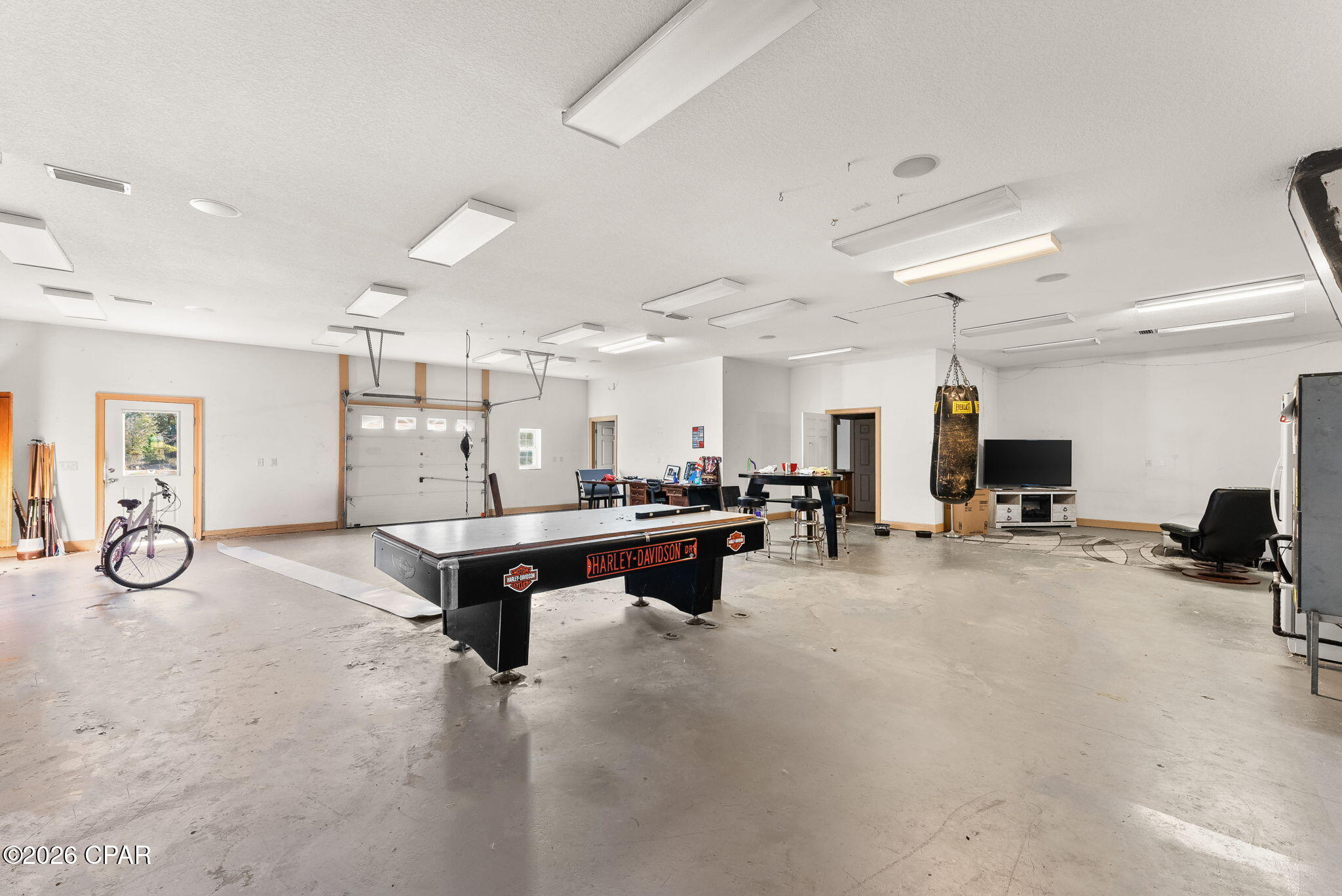 Image 42 For 101 White Oaks Boulevard