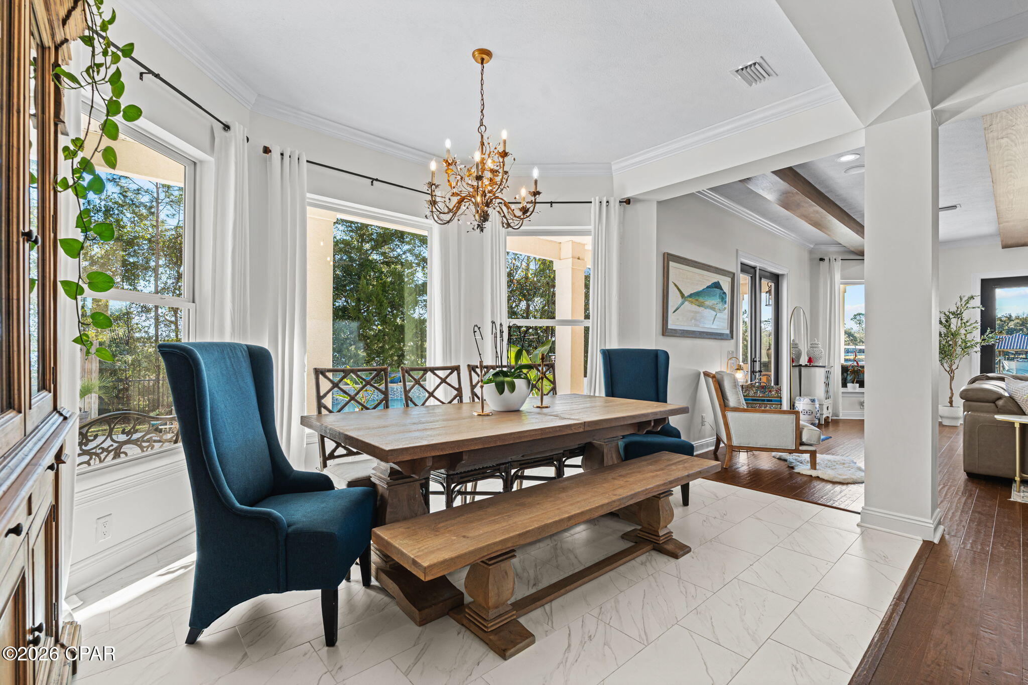 Listing photo id 11 for 1324 10th Street