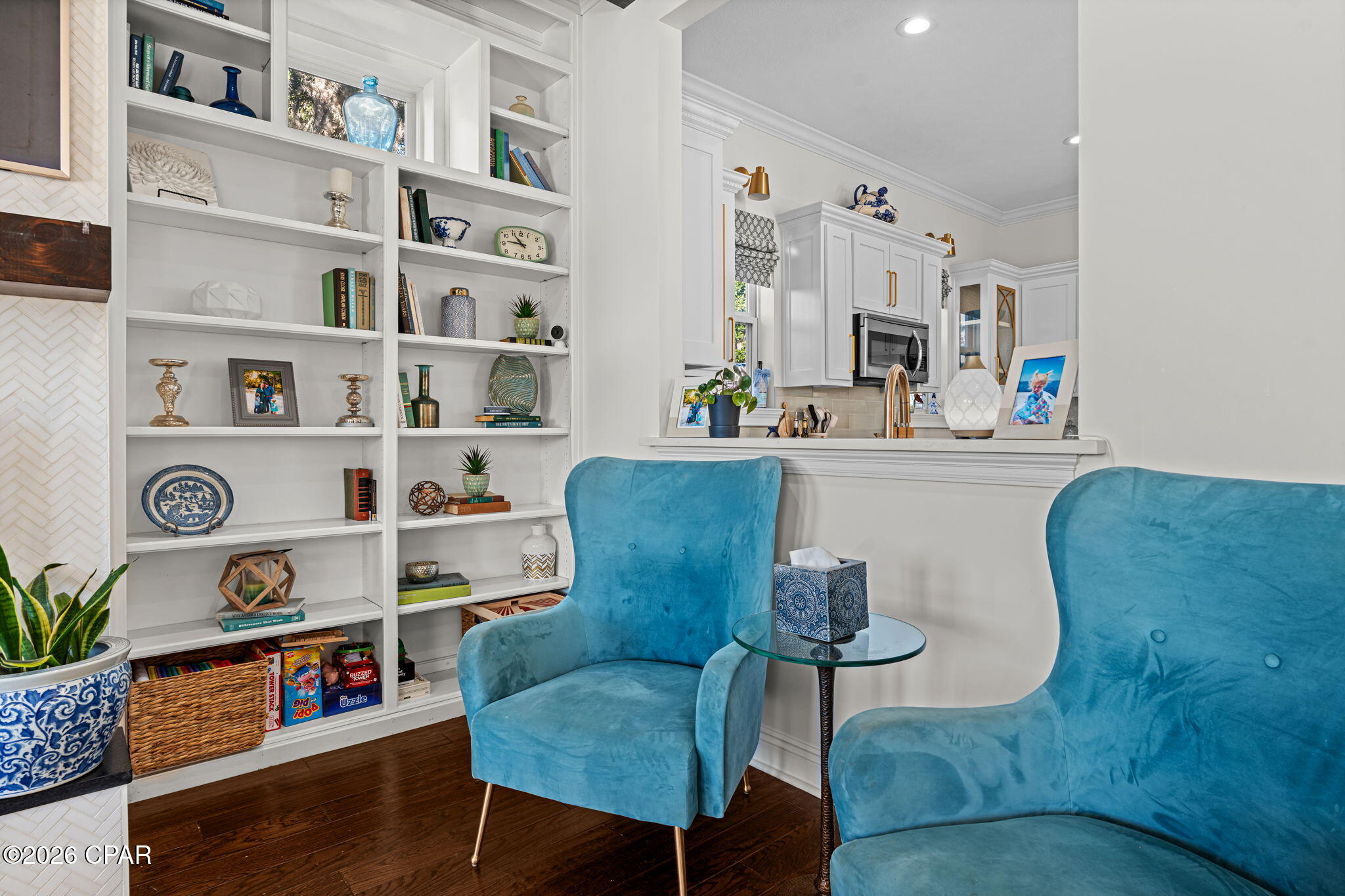 Listing photo id 25 for 1324 10th Street