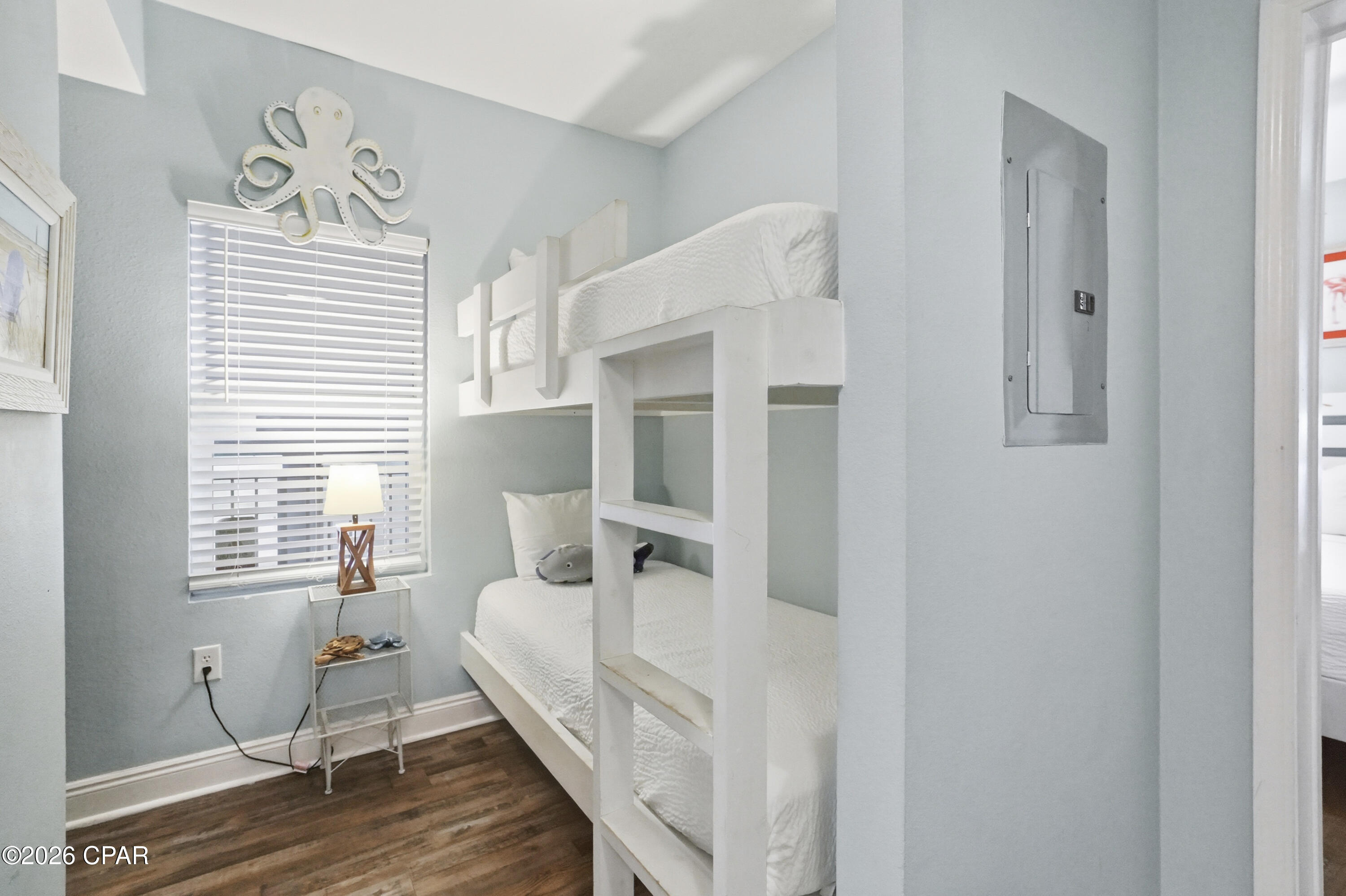 Image 36 For 9902 Thomas Drive 130
