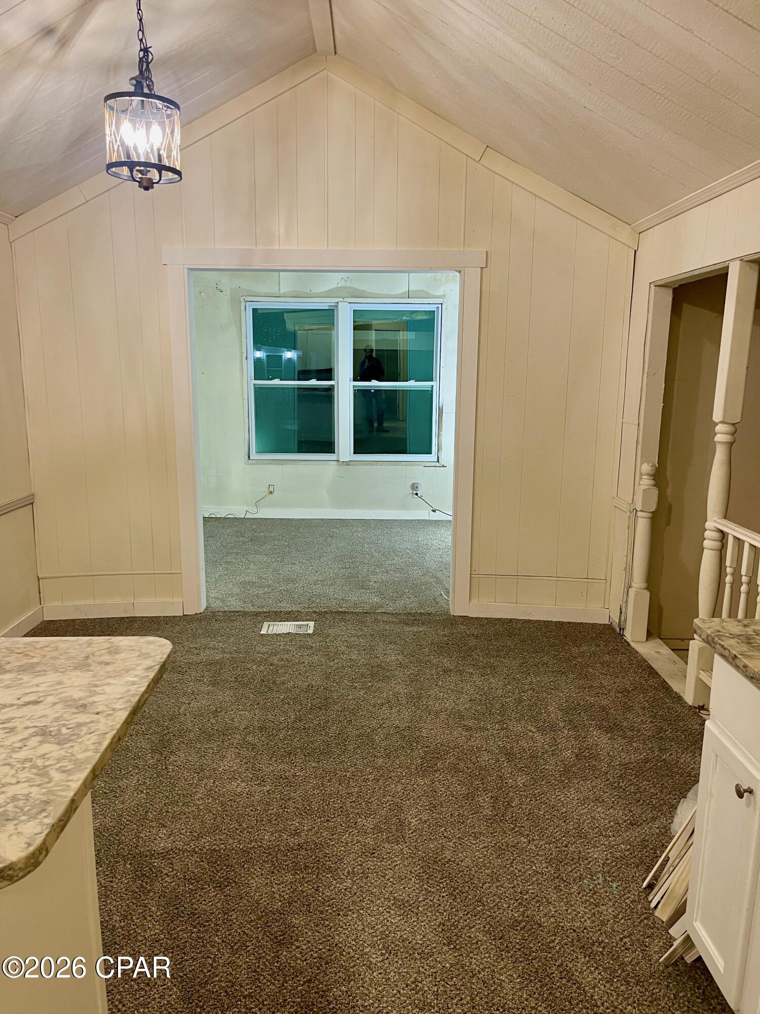 Image 2 For 1219 Thomas Drive 95