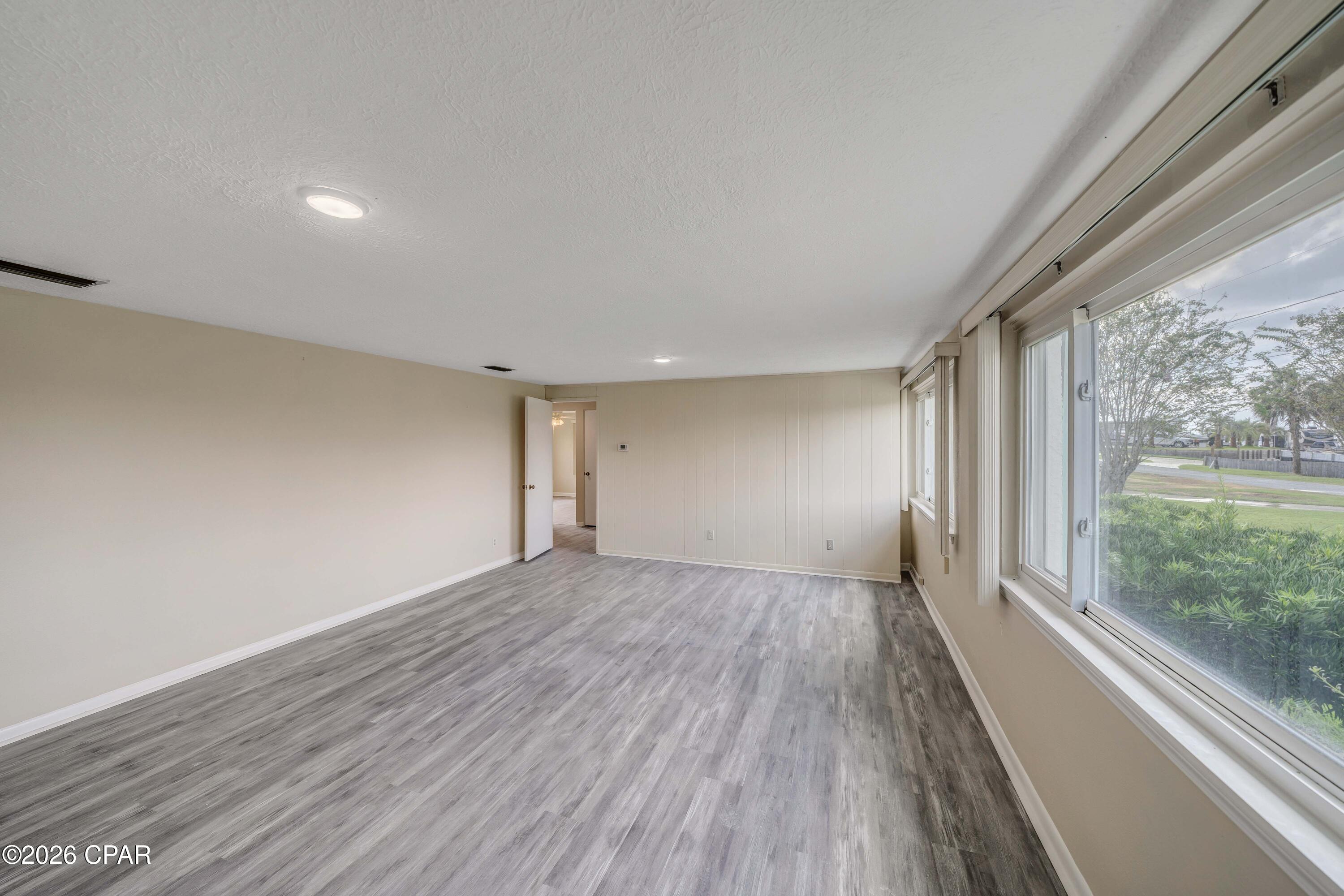 Image 4 For 4736 Sunset Drive