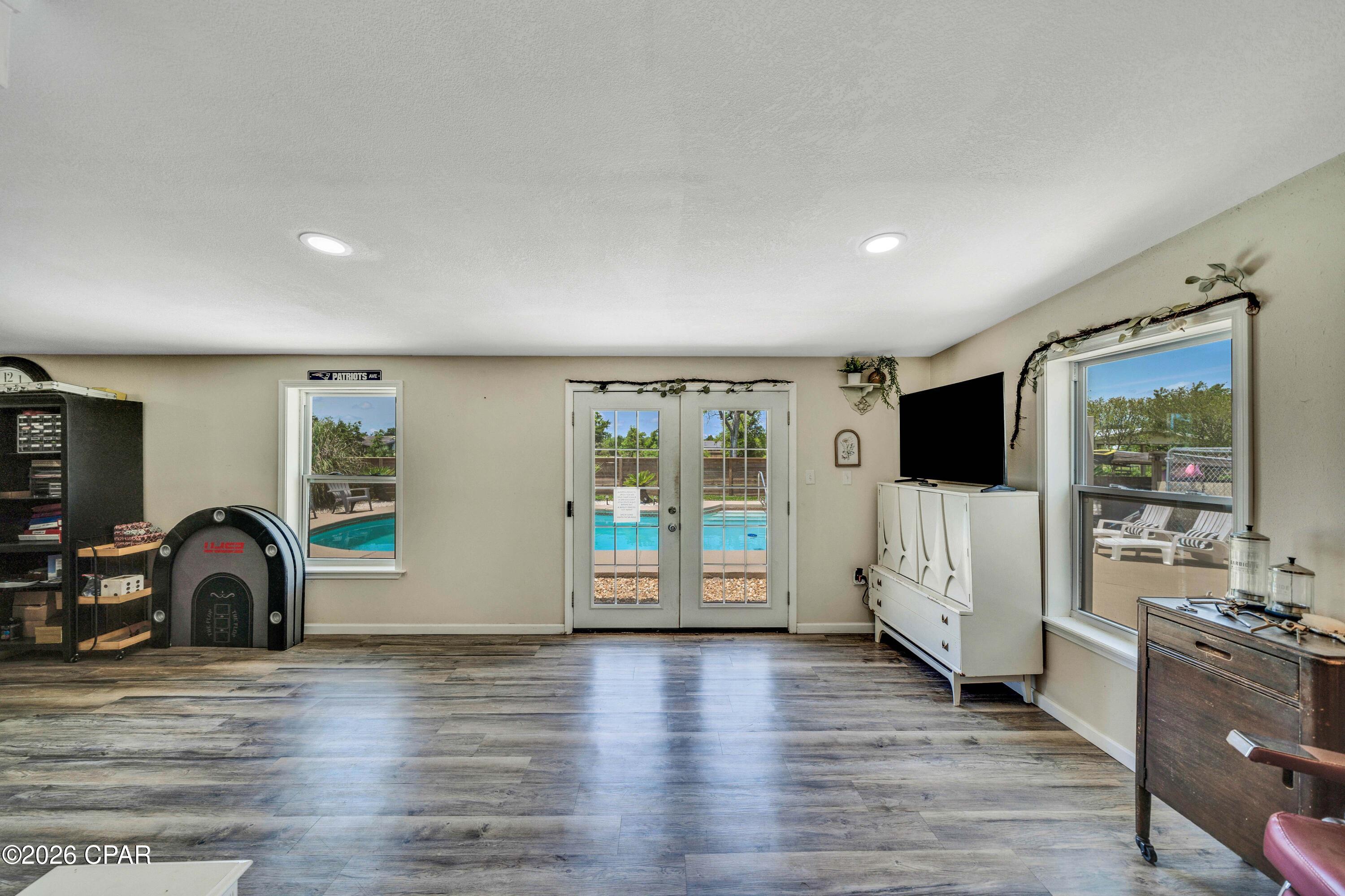 Image 13 For 1026 Harvard Boulevard