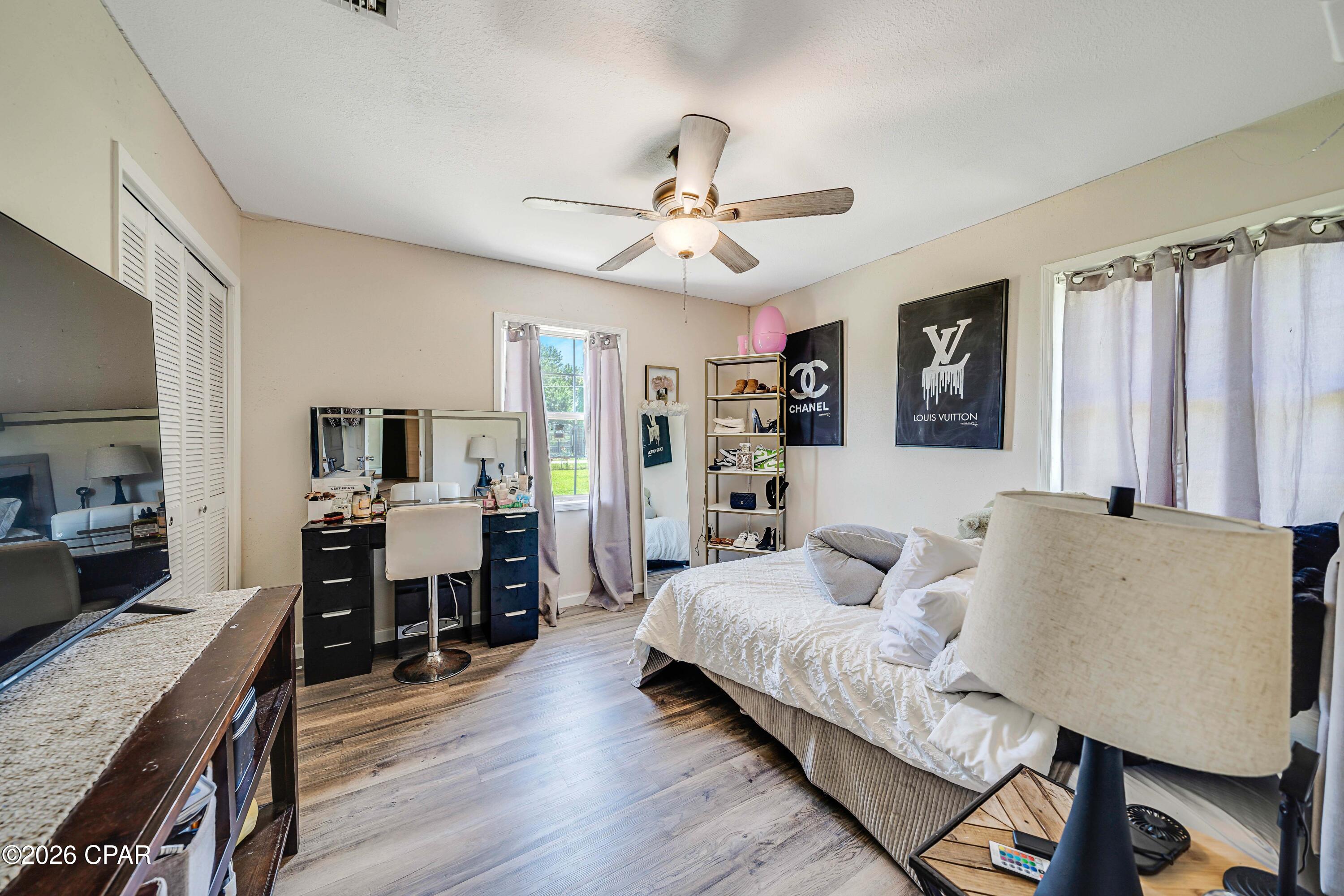 Image 29 For 1026 Harvard Boulevard