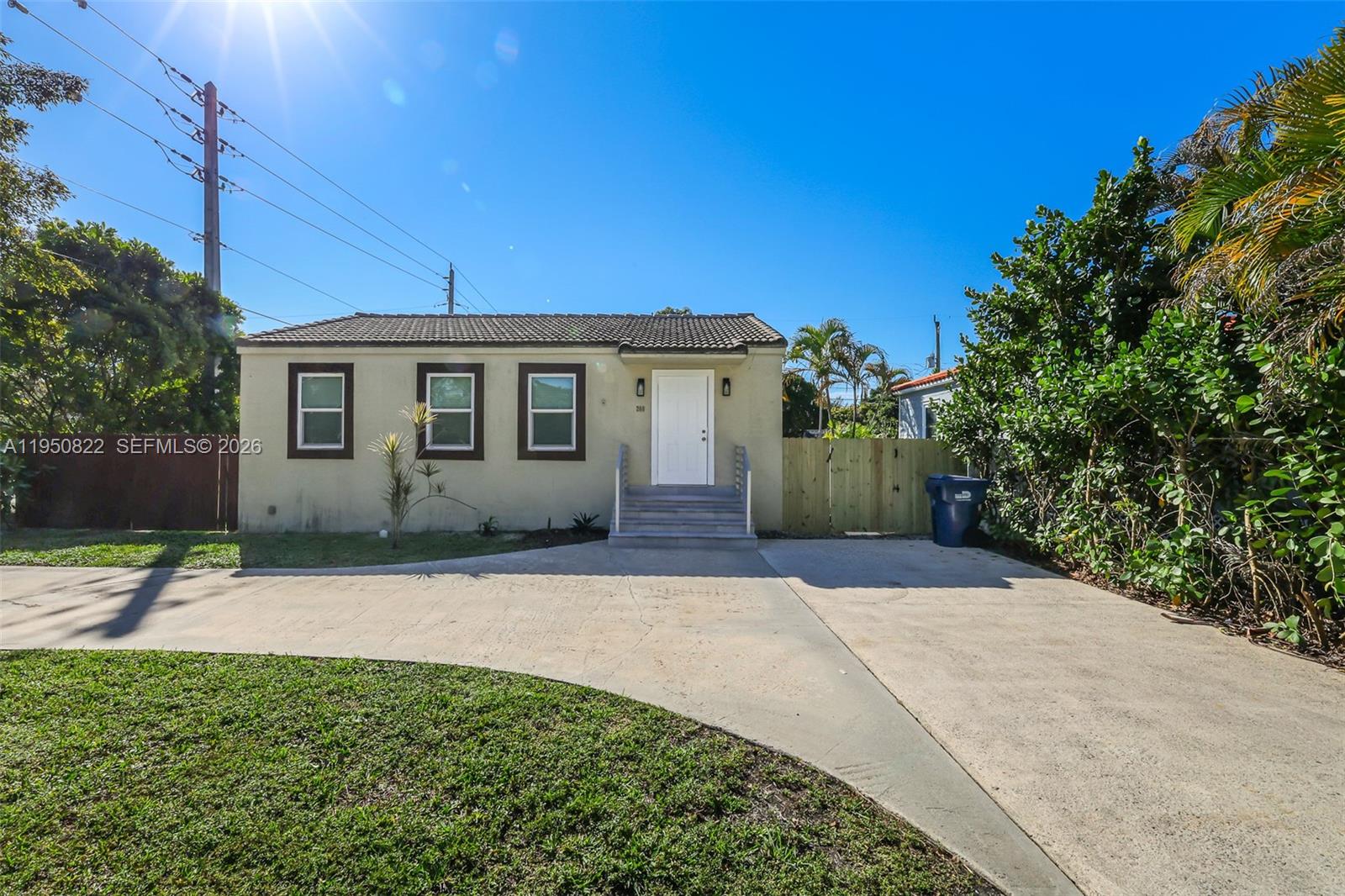 Homes for sale in Miami Springs, FL | 200 Carlisle Dr, Miami Springs, FL 33166 | MLS# A11950822