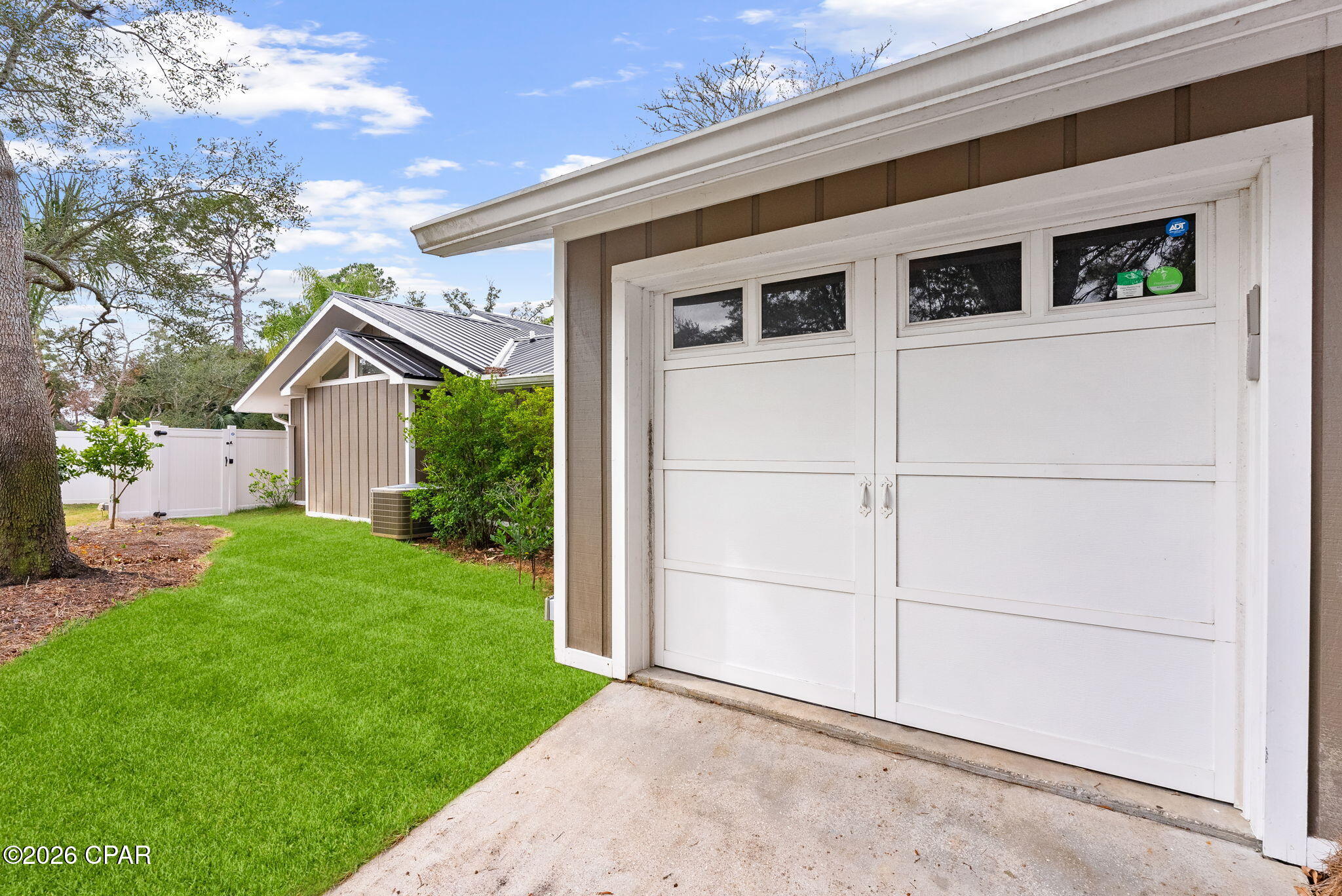 Image 3 For 916 Cobia Drive