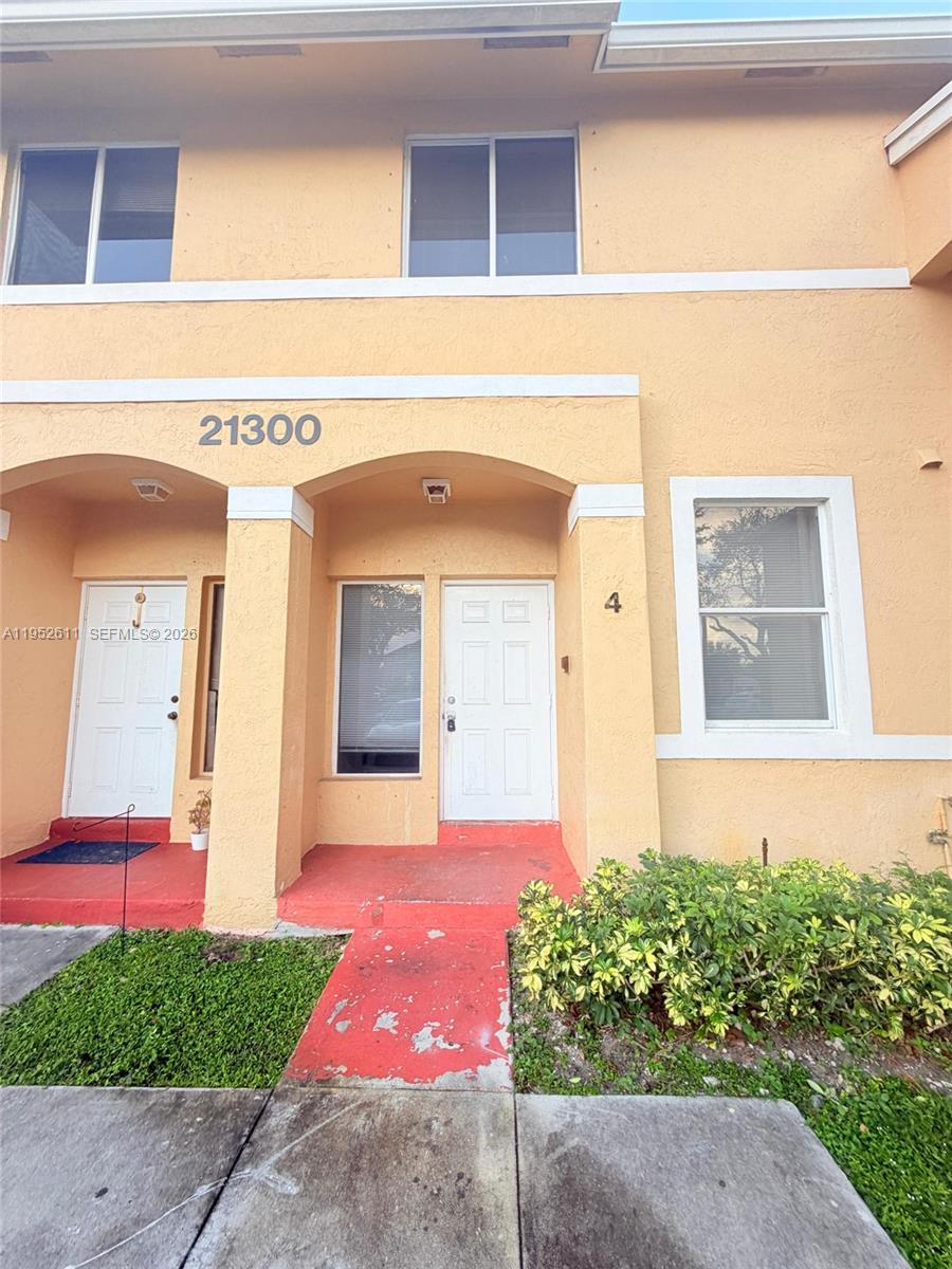 Sierra Ridge Condo G