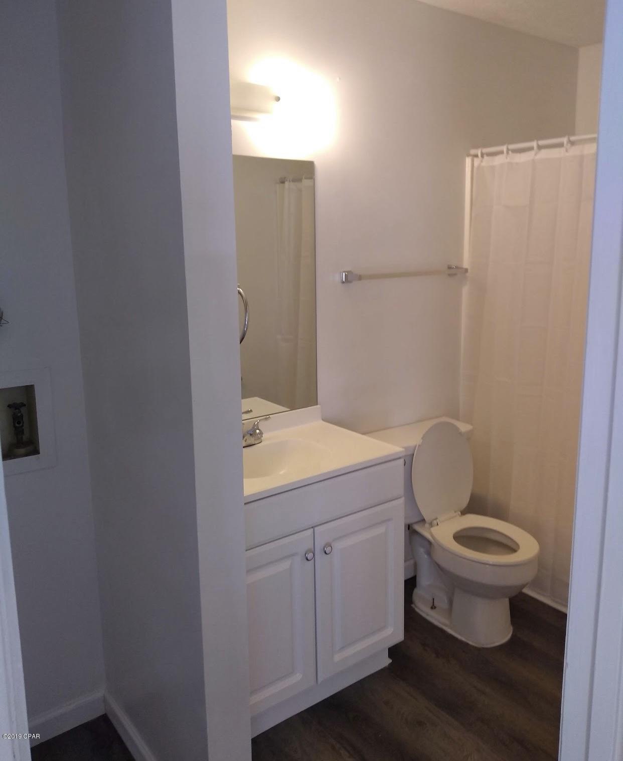 Image 3 For 901 Russ Lake Drive 102