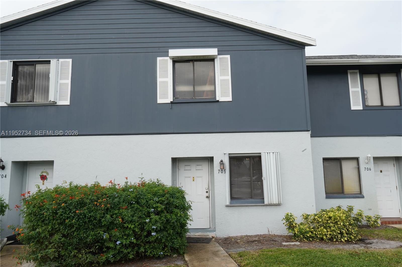 Arbours Of The Palm Beach