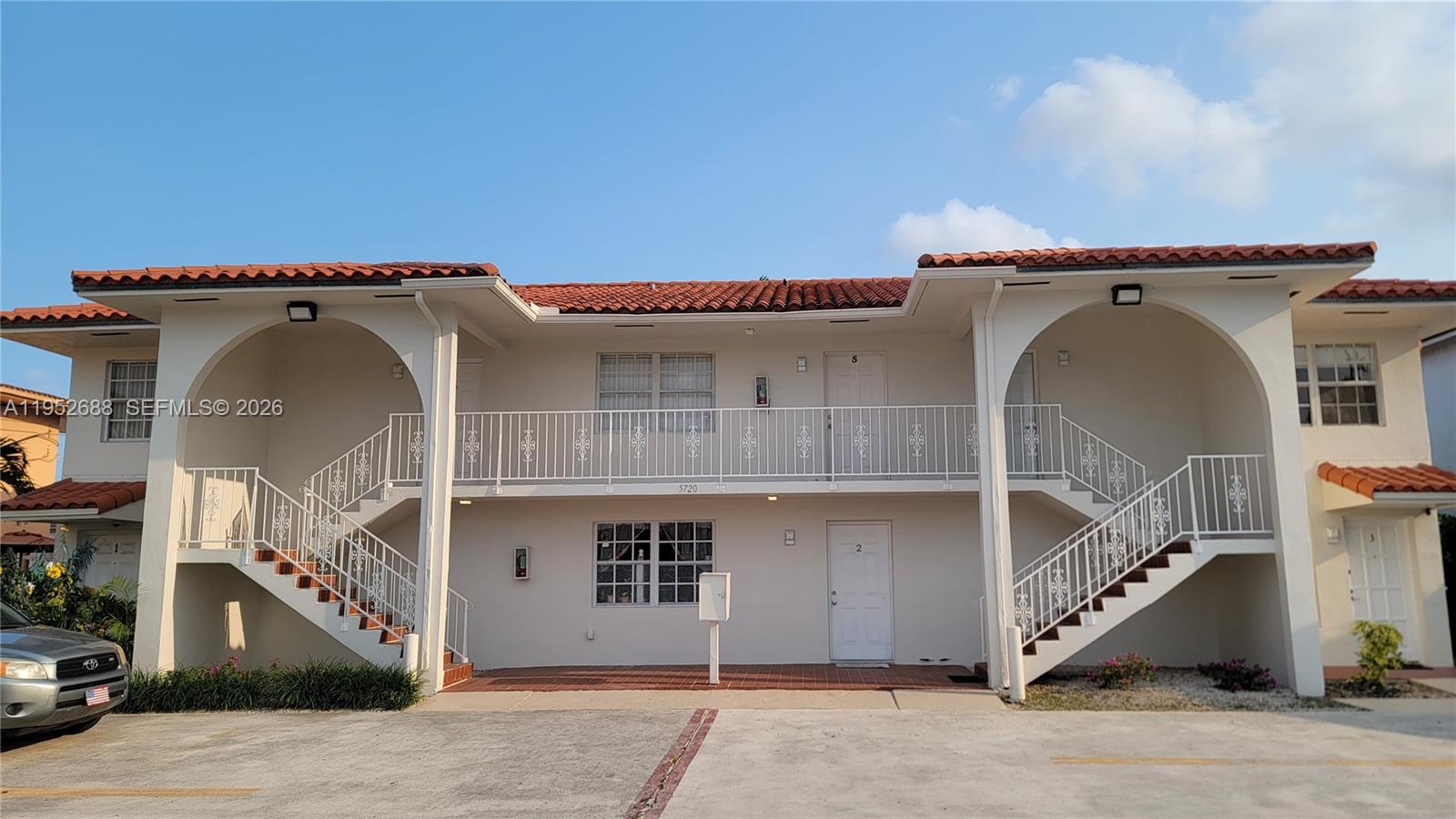 Malcomb & Warrens Sub