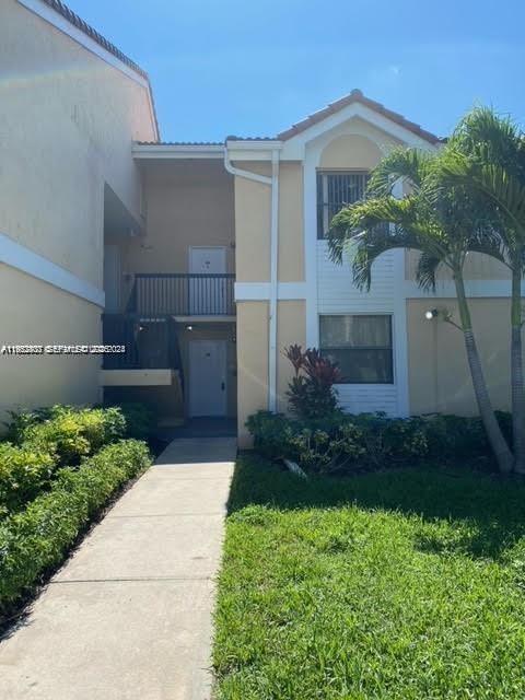 Grand Oasis Condo