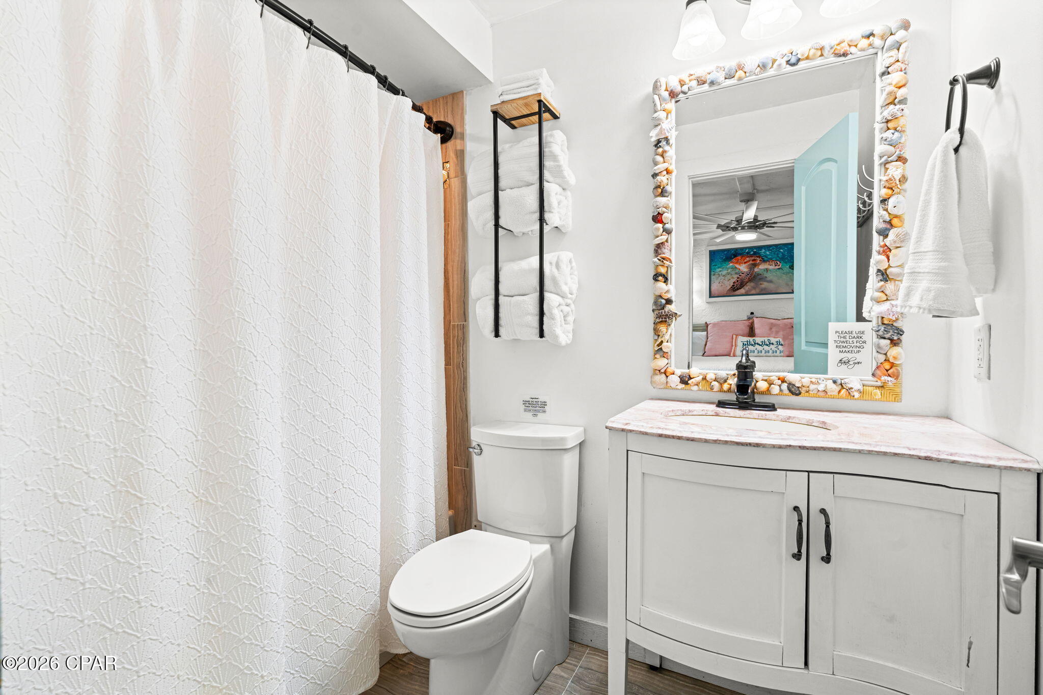 Image 15 For 8727 Thomas Drive C21