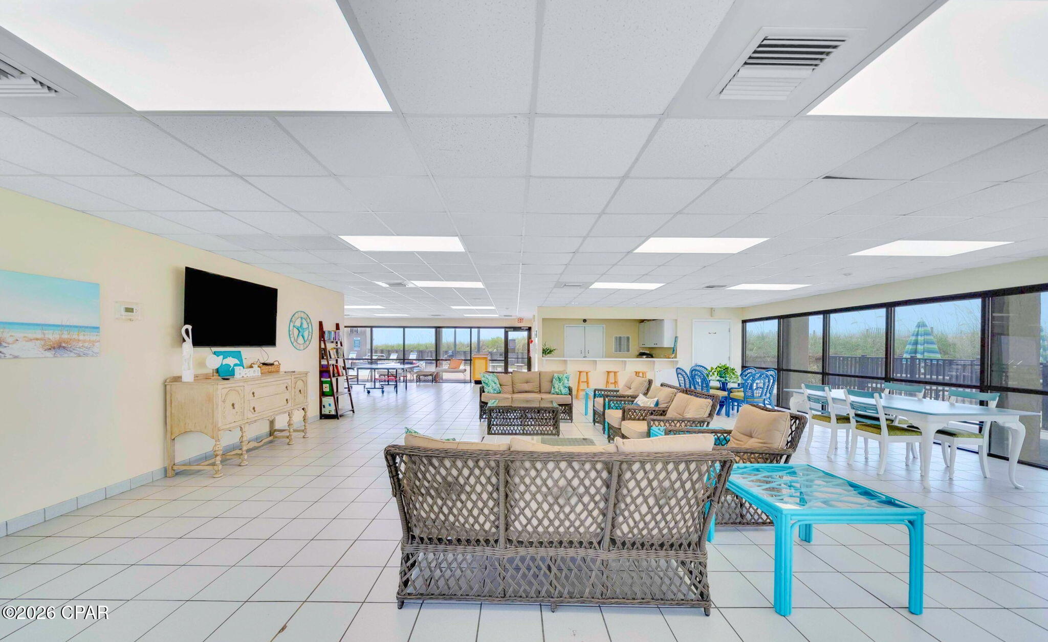 Image 18 For 8727 Thomas Drive C21