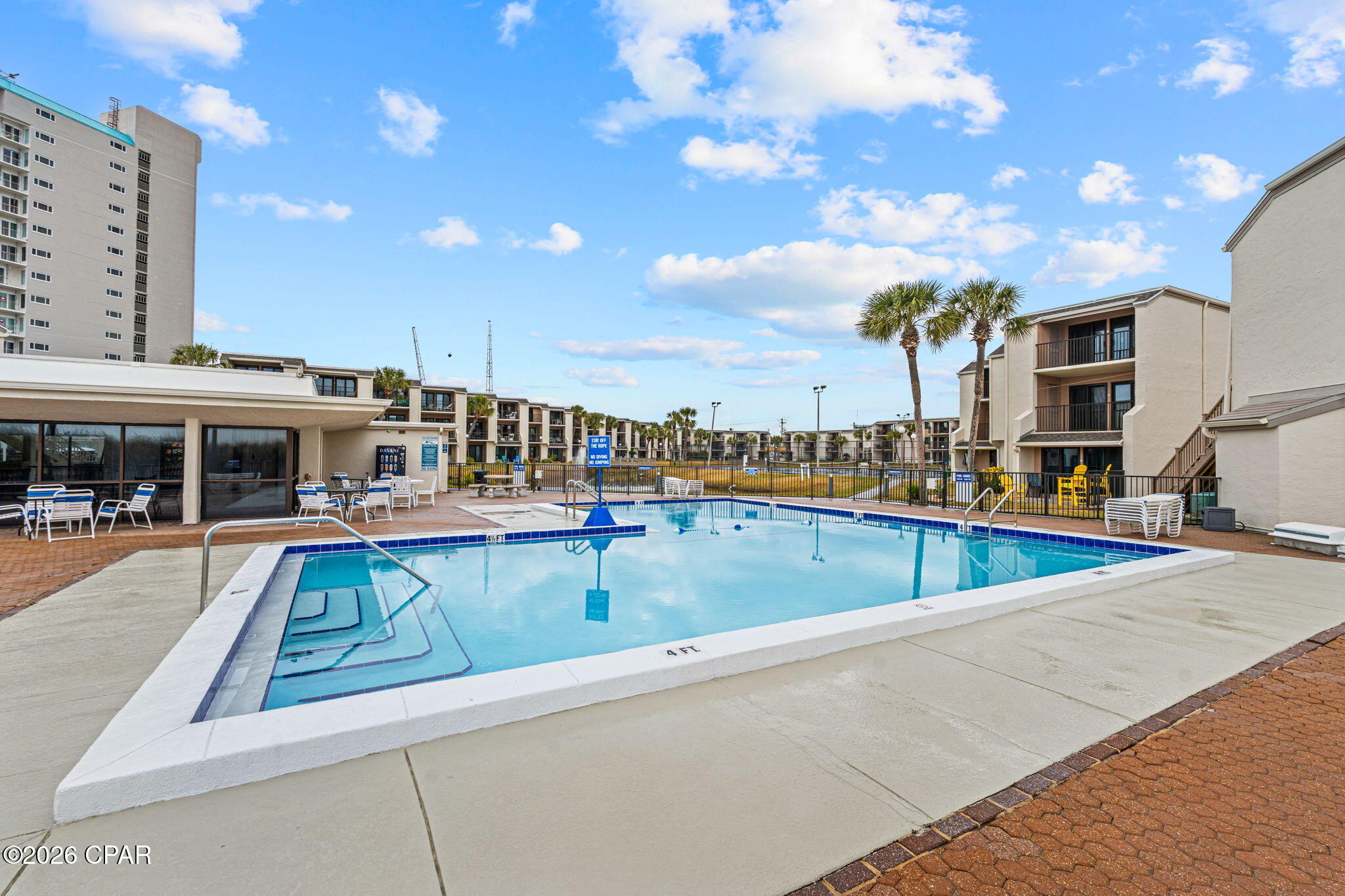 Image 19 For 8727 Thomas Drive C21