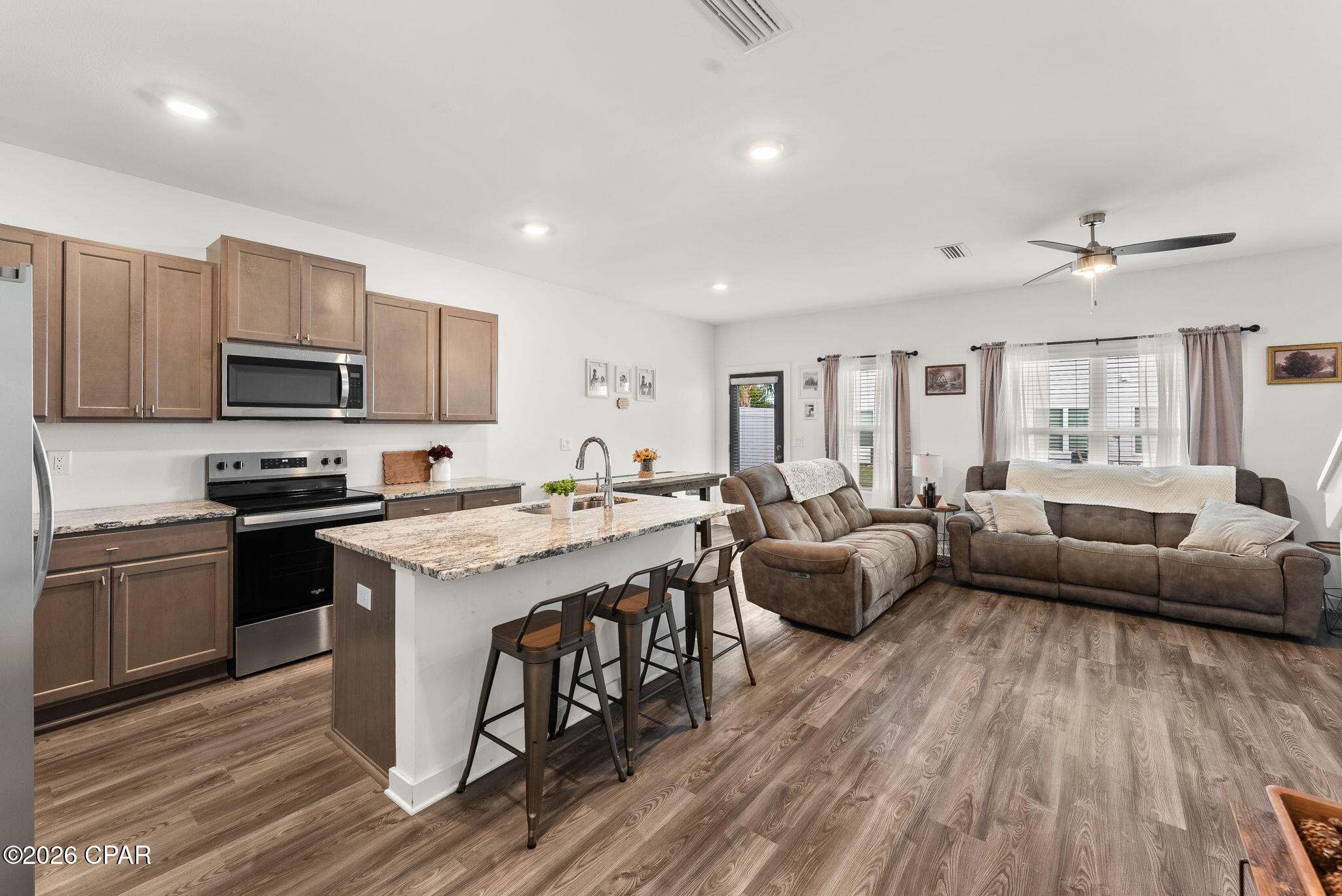 Image 5 For 5899 Tyndall Parkway