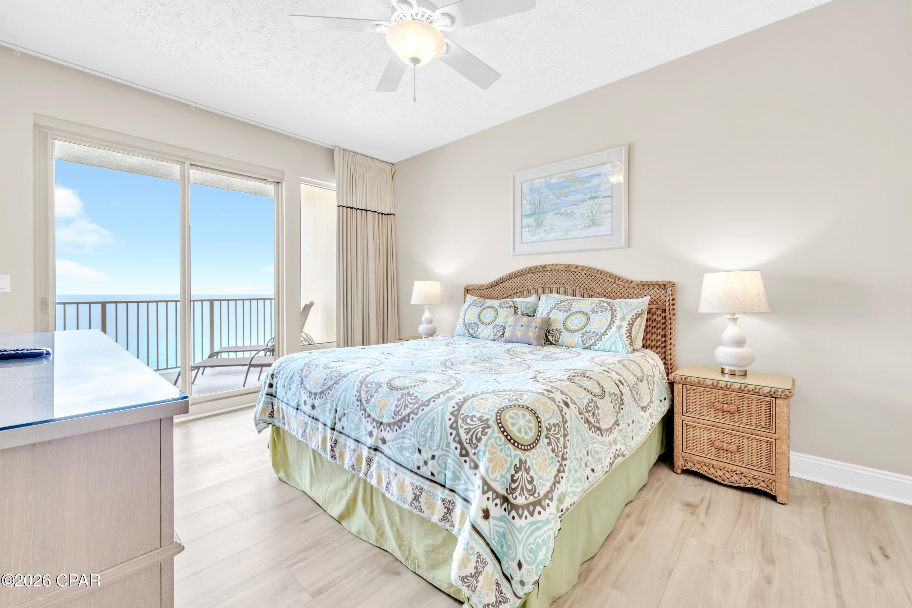 Image 13 For 8715 Surf Drive 1404