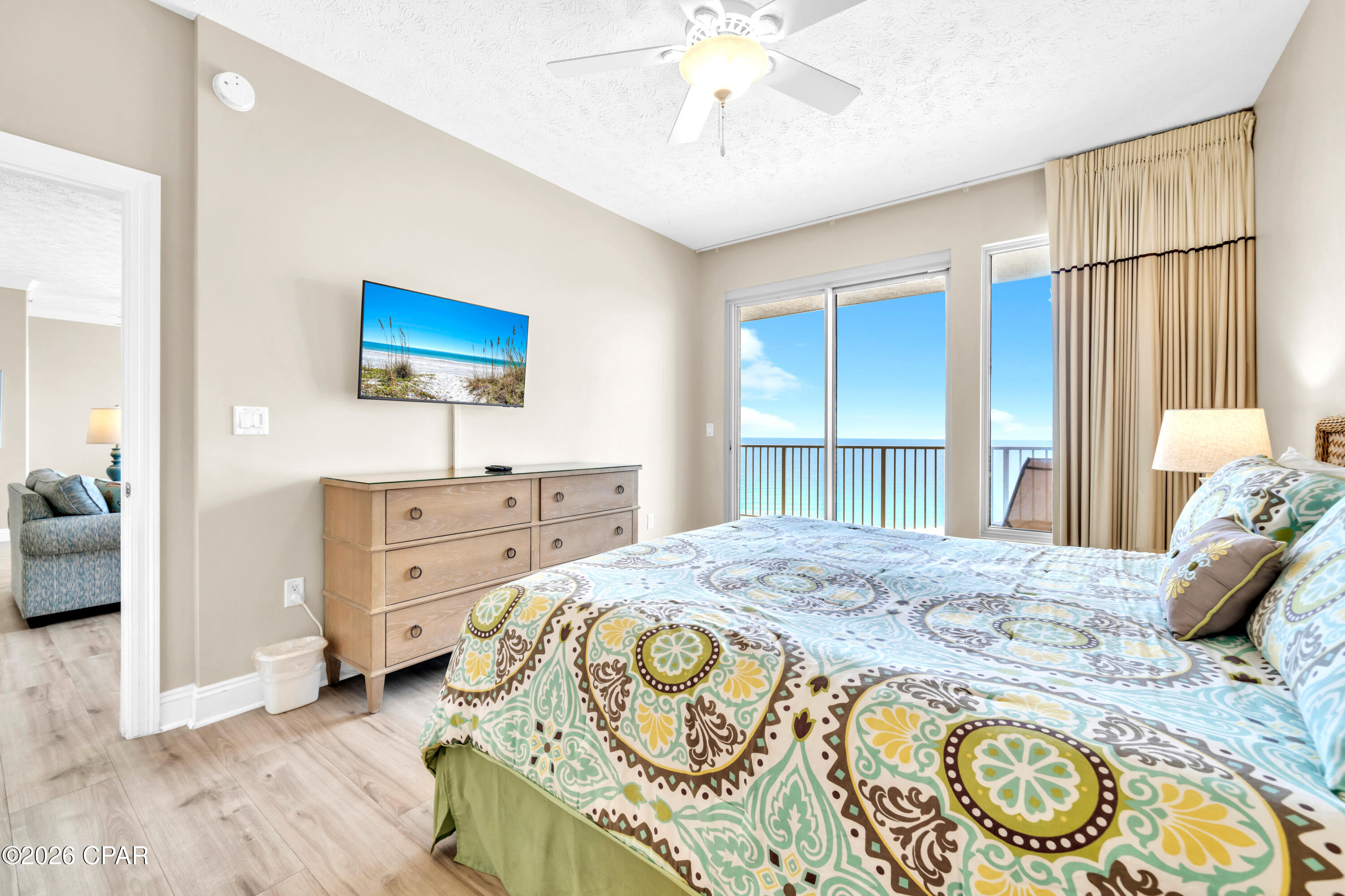 Image 14 For 8715 Surf Drive 1404