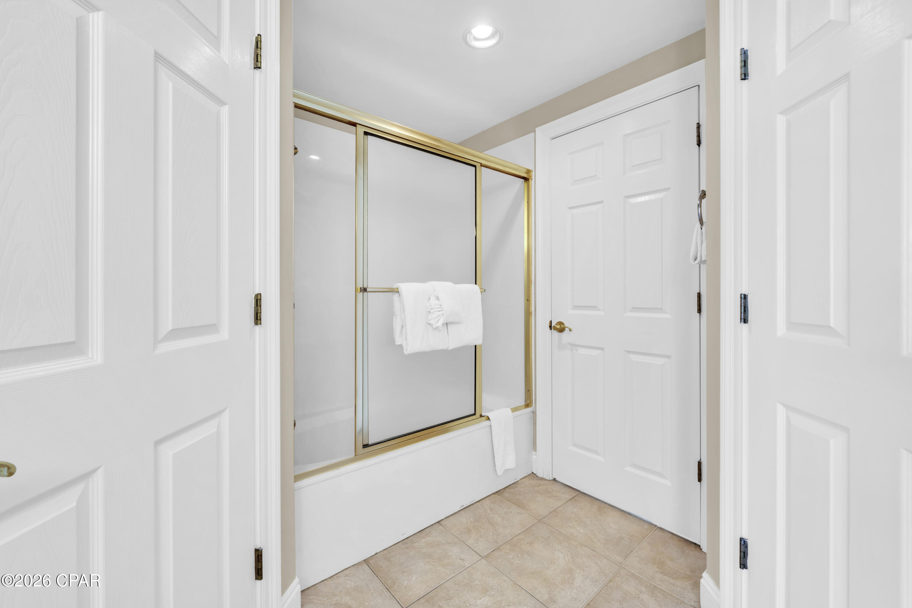 Image 17 For 8715 Surf Drive 1404