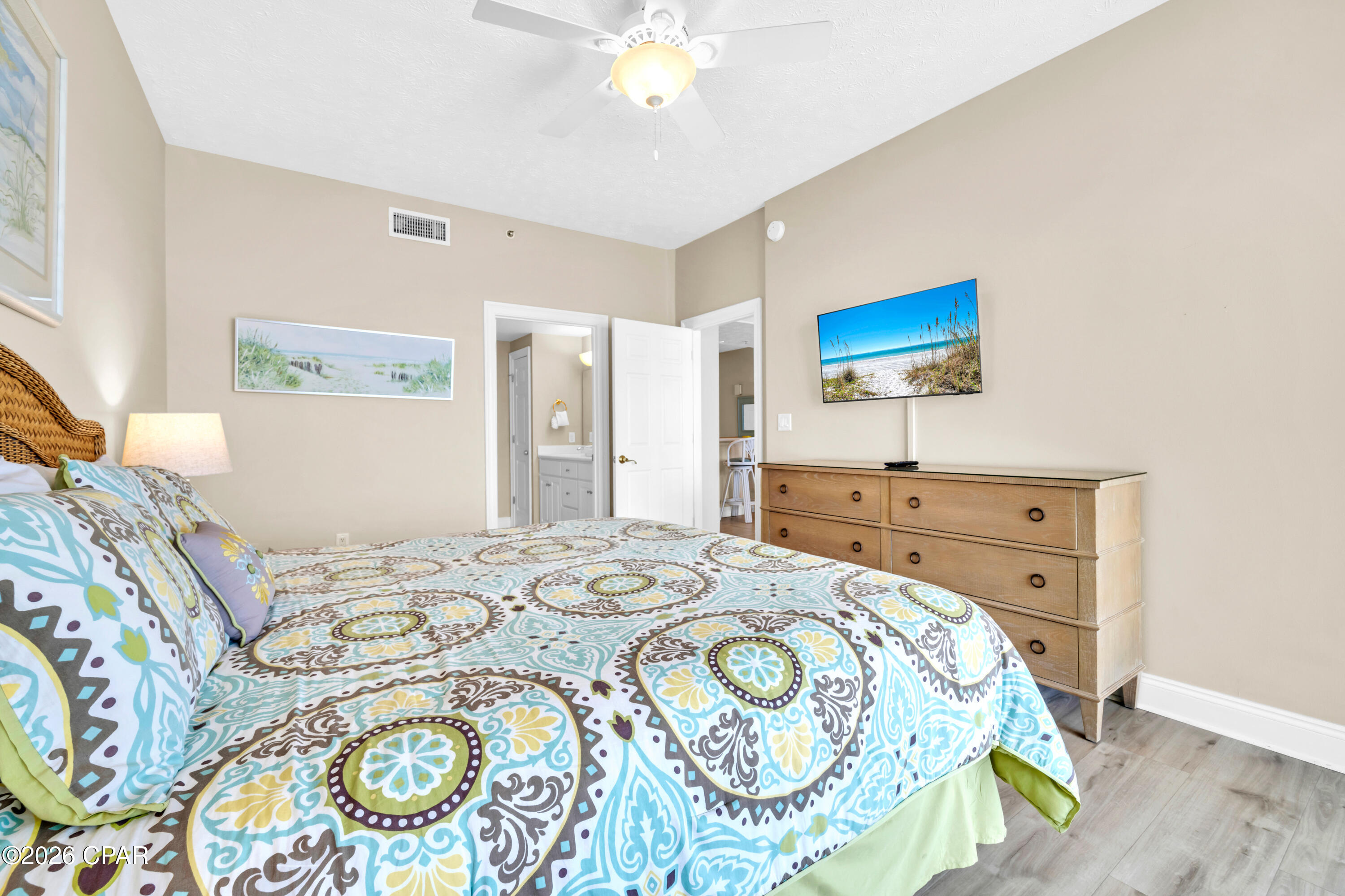 Image 17 For 8715 Surf Drive 1404