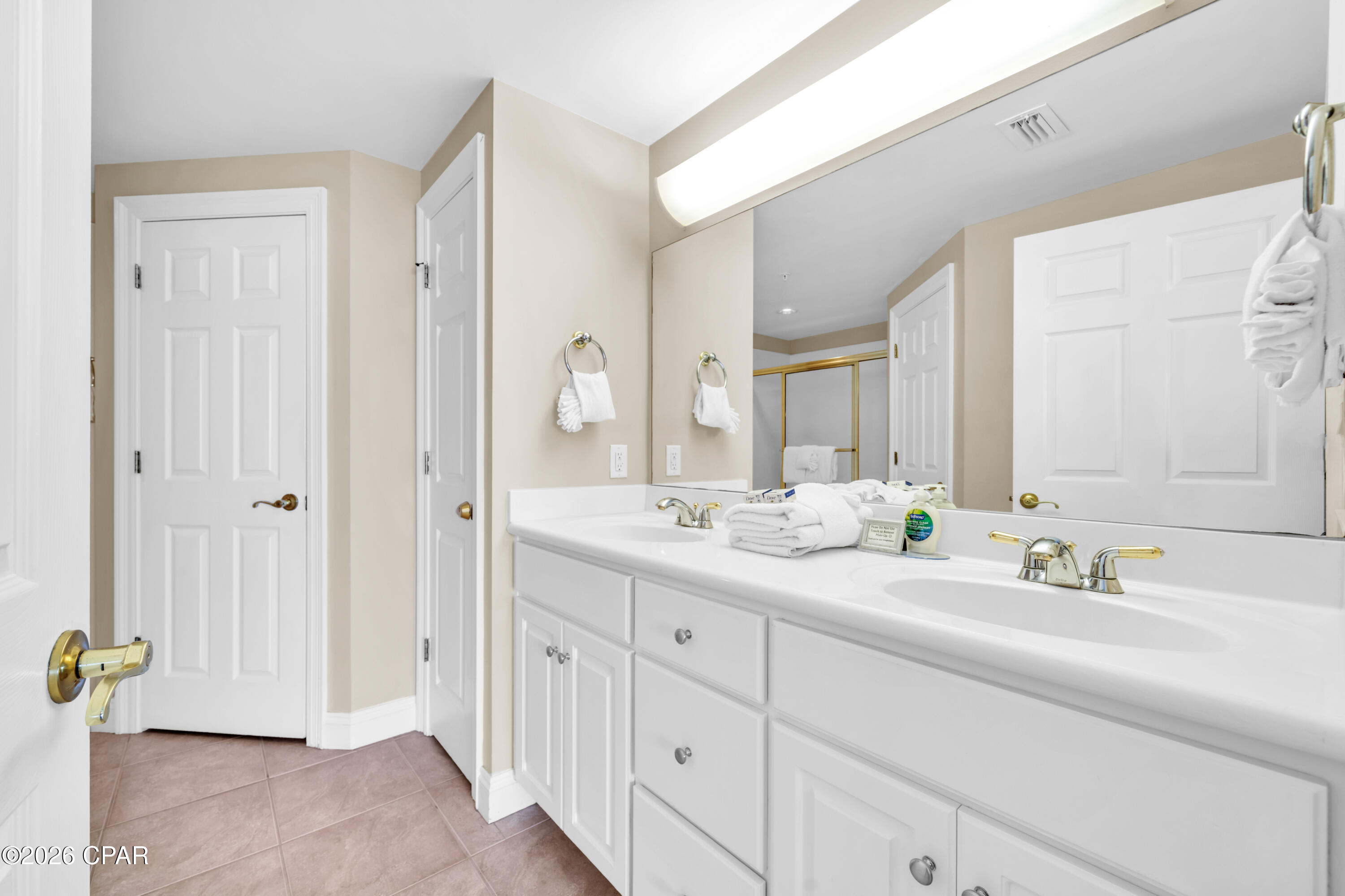 Image 18 For 8715 Surf Drive 1404