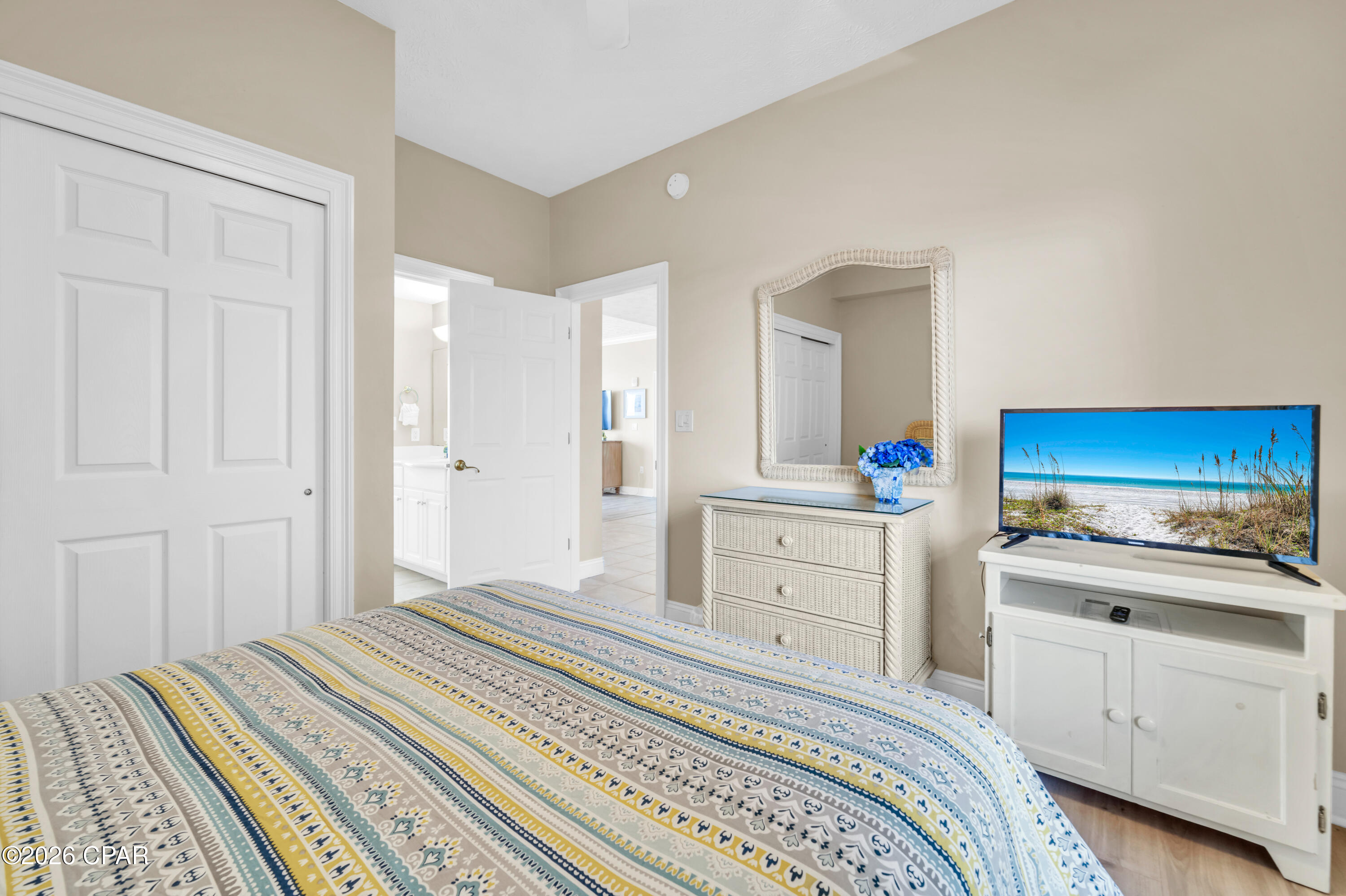 Image 21 For 8715 Surf Drive 1404